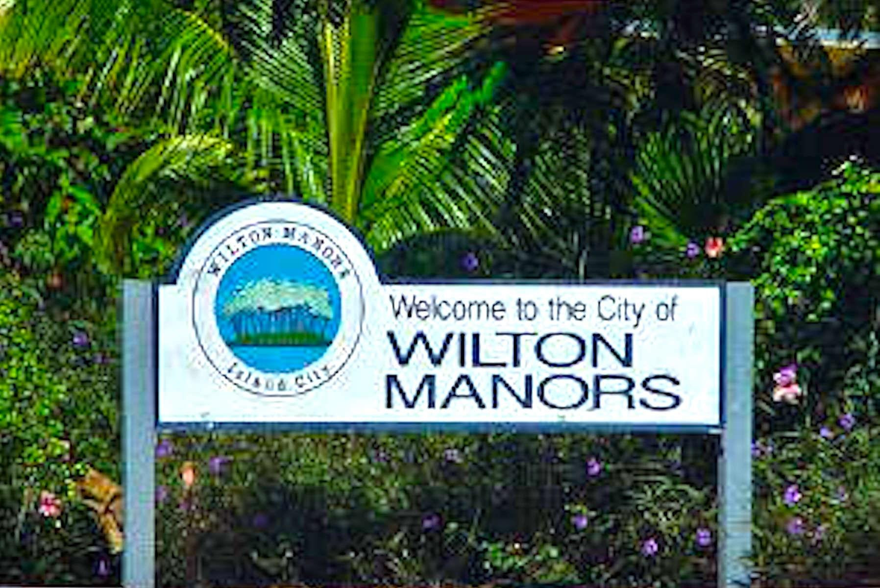 Tropical Manors - Residential