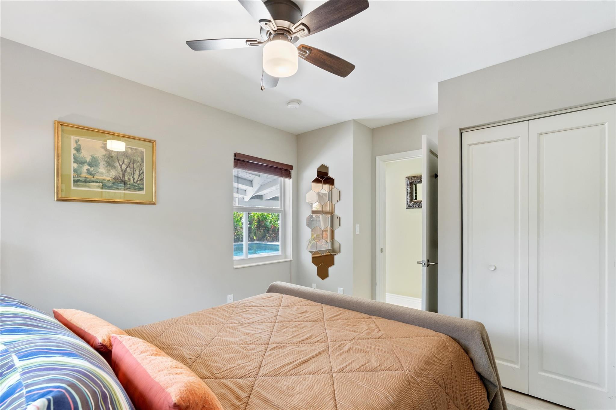 Tropical Manors - Residential