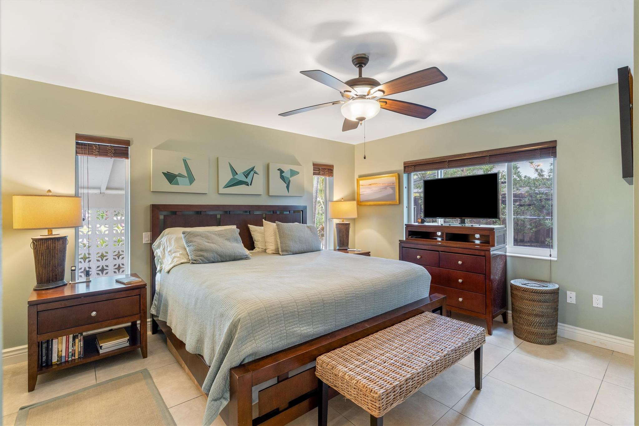 Tropical Manors - Residential