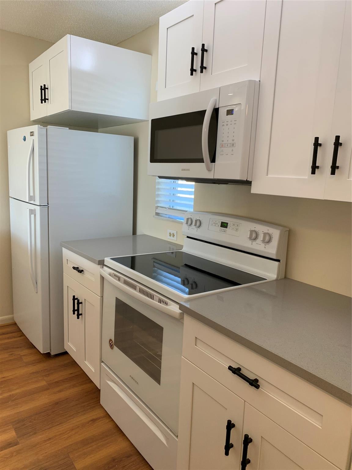 Lakewood Village Of - Residential Lease