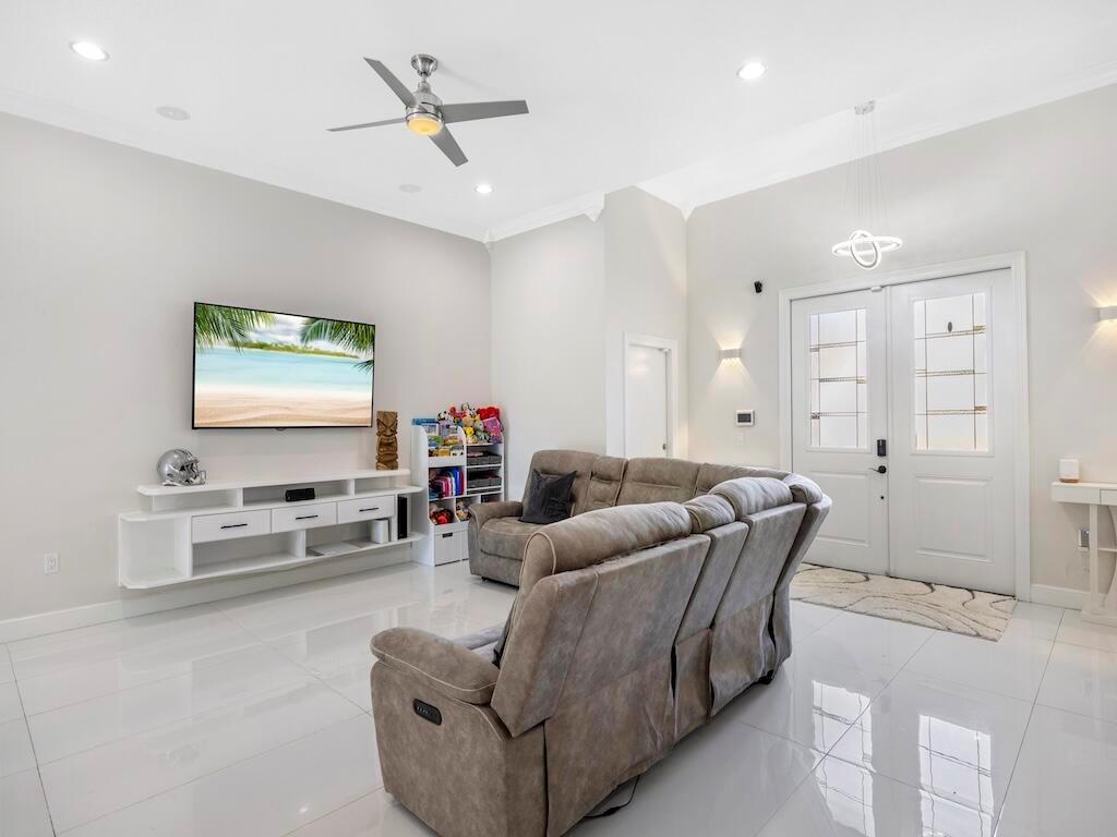 PORT ST LUCIE SECTION 21 - Residential