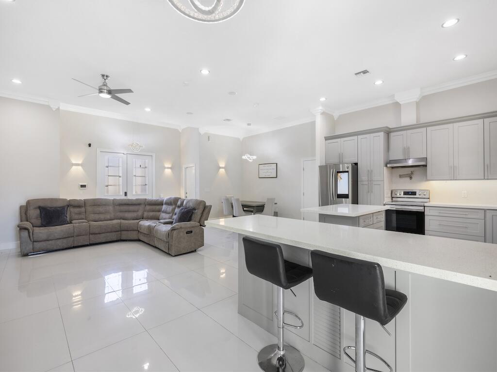 PORT ST LUCIE SECTION 21 - Residential