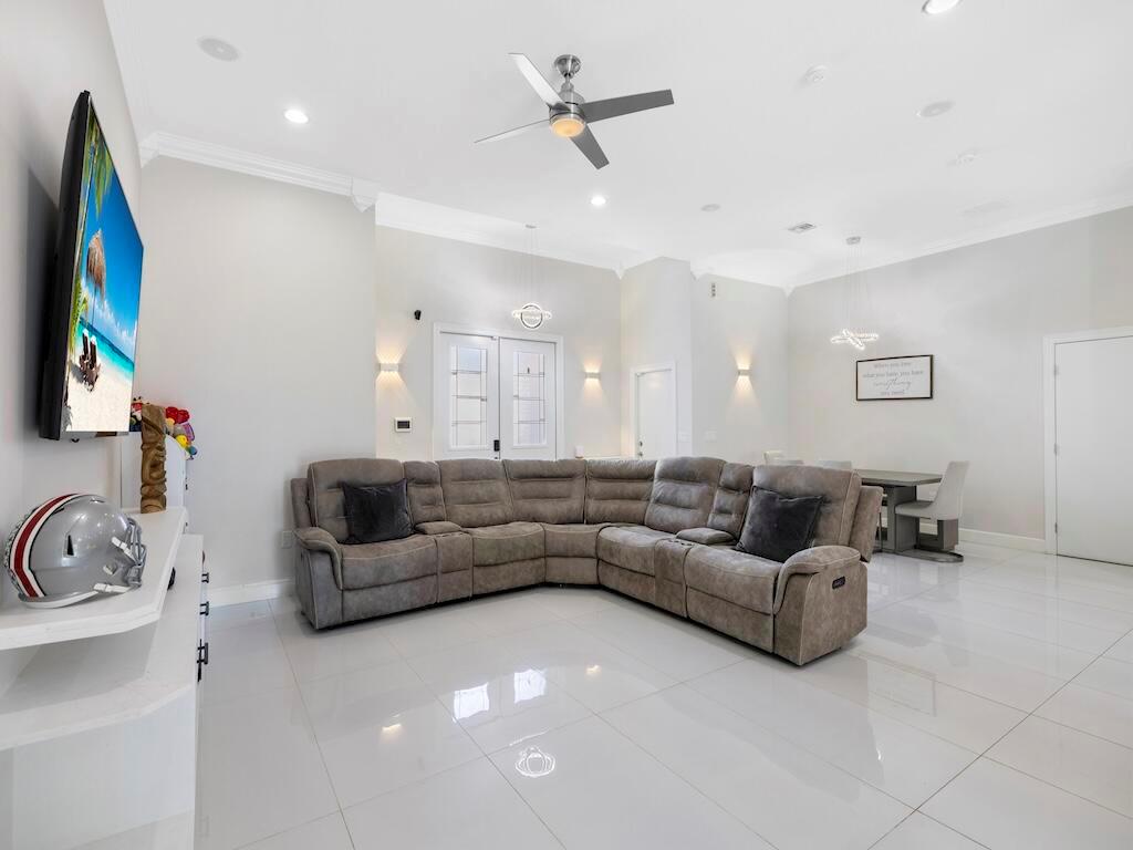 PORT ST LUCIE SECTION 21 - Residential