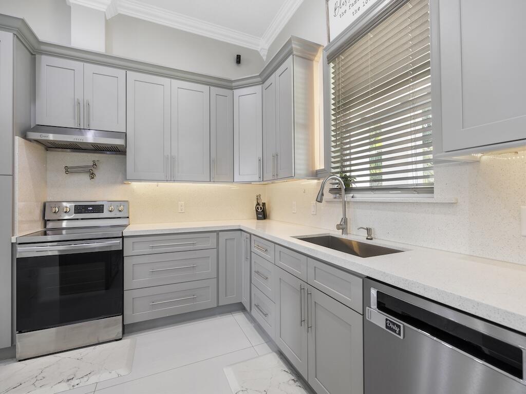 PORT ST LUCIE SECTION 21 - Residential