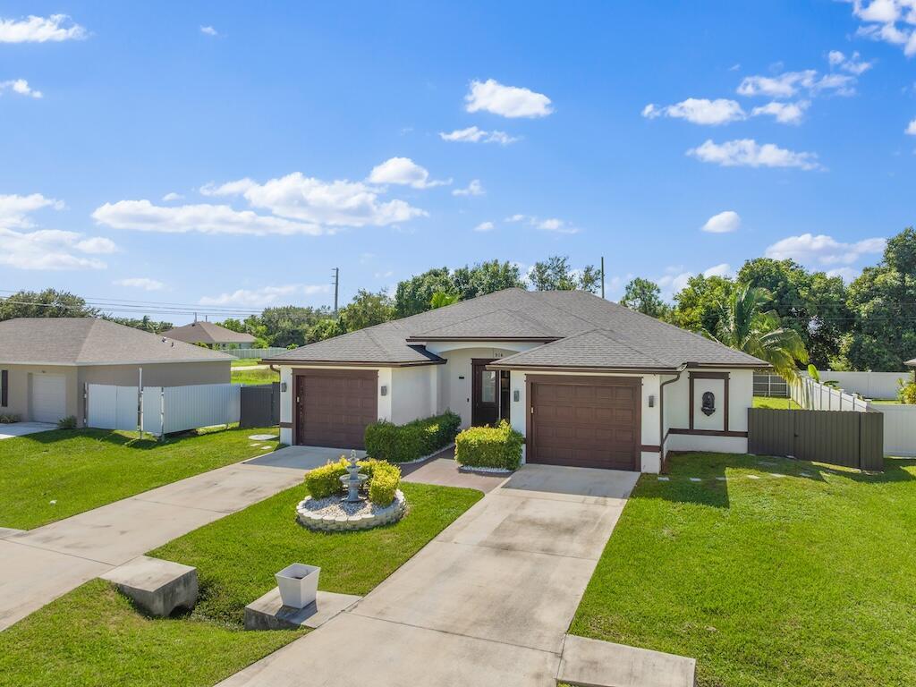 PORT ST LUCIE SECTION 21 - Residential