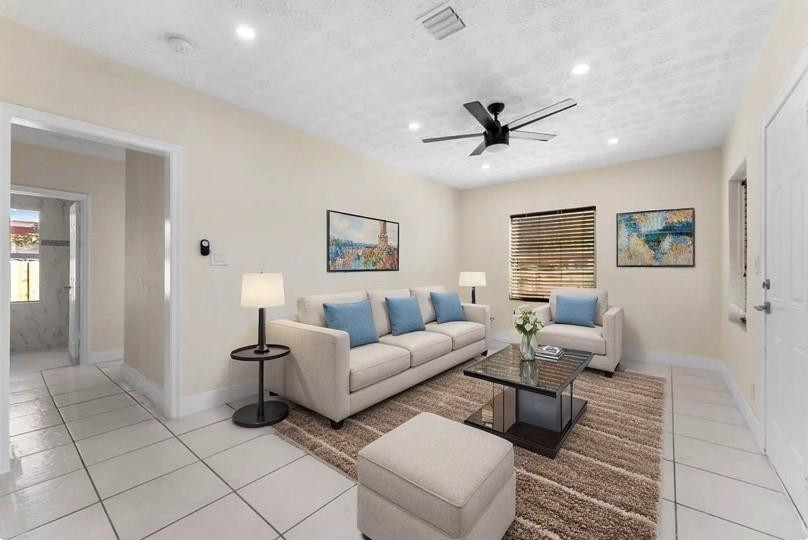 Hollywood 1-21 B - Residential Income