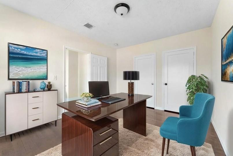 Hollywood 1-21 B - Residential Income