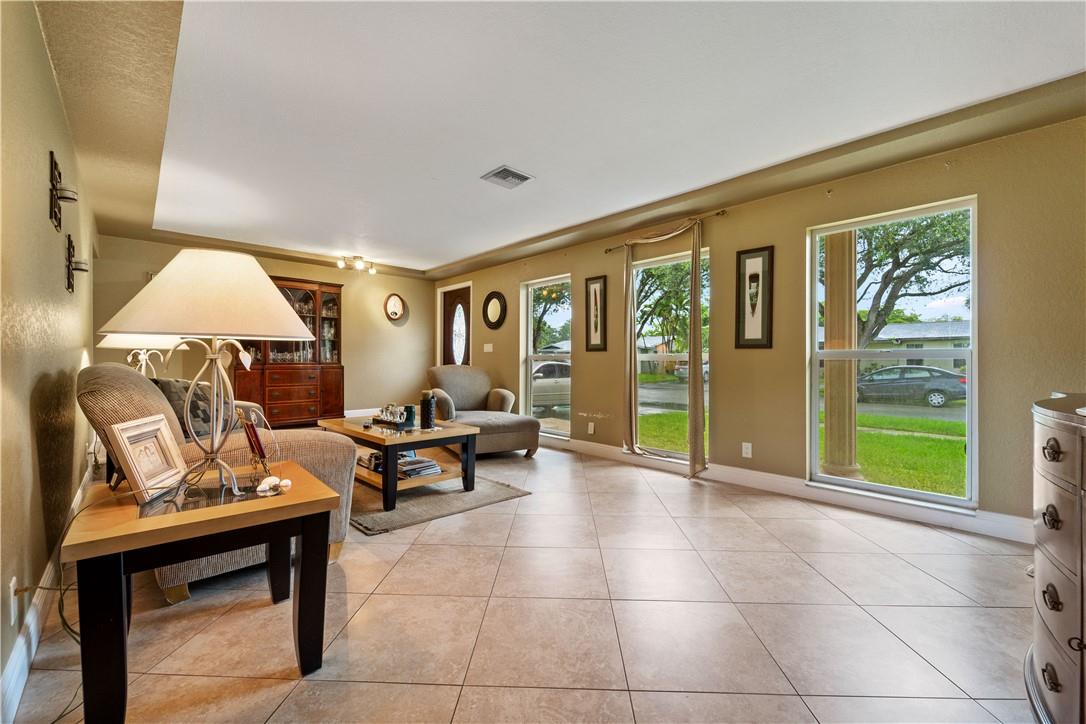 Guardian Estates 81-41 B - Residential