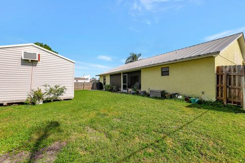 A home in Port St Lucie