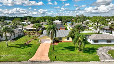 A home in Port St Lucie