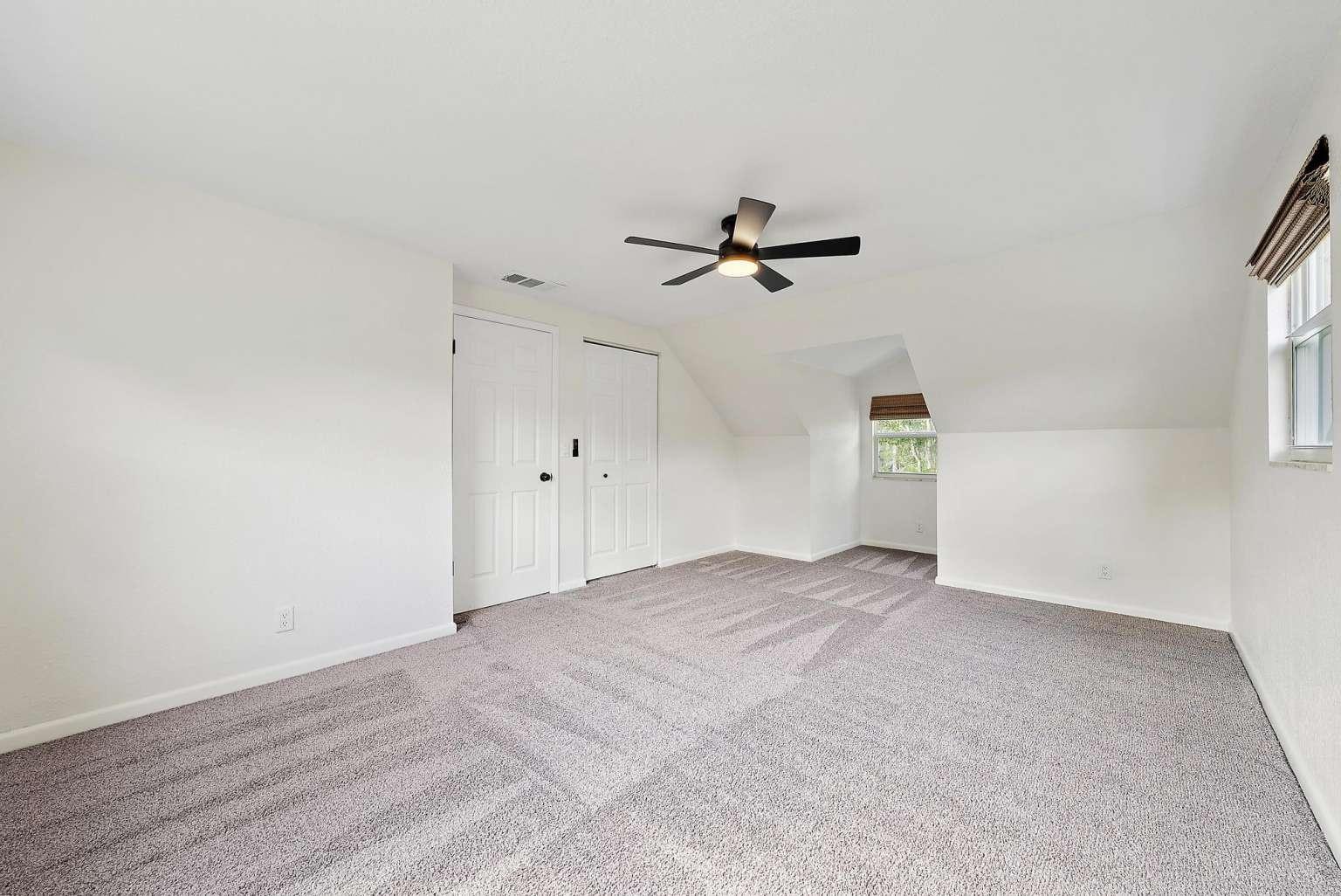 Acreage & Unrec - Residential Lease