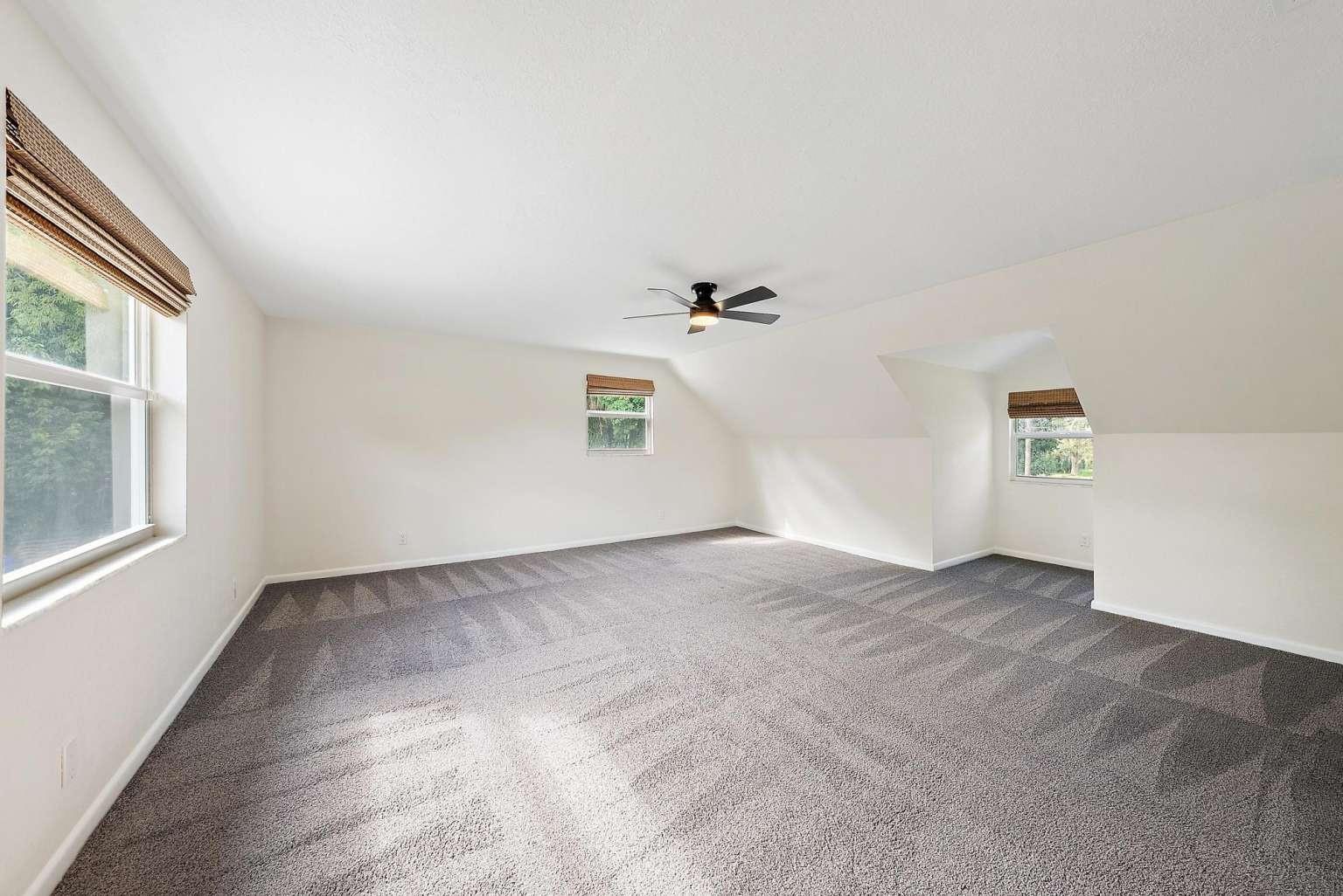 Acreage & Unrec - Residential Lease