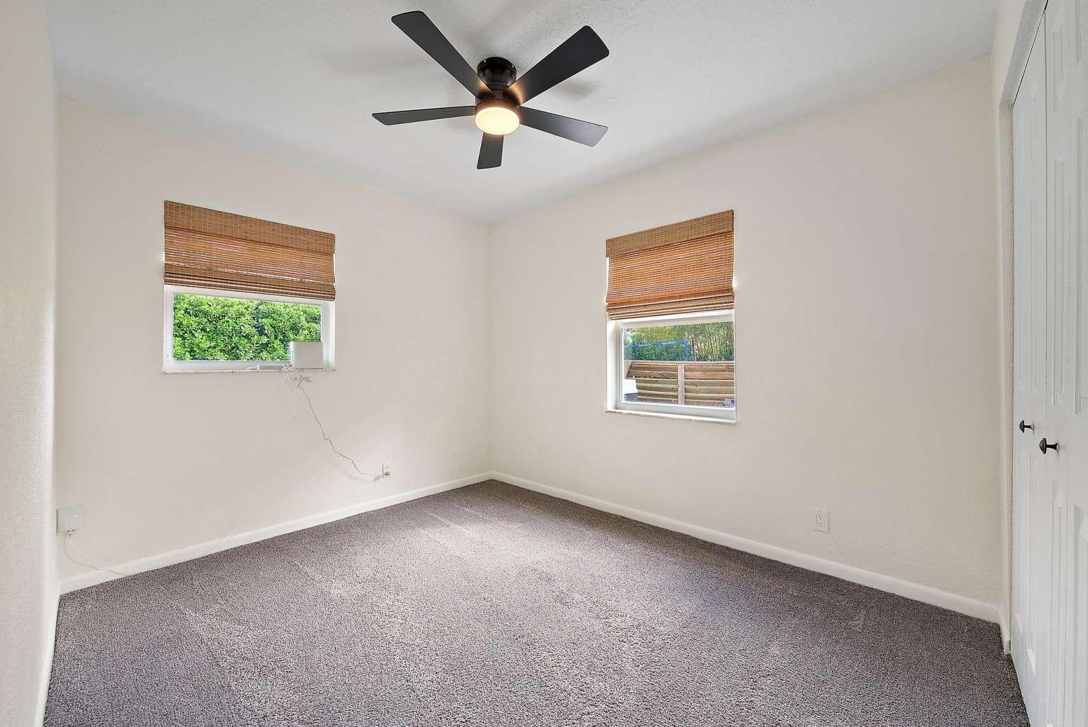 Acreage & Unrec - Residential Lease