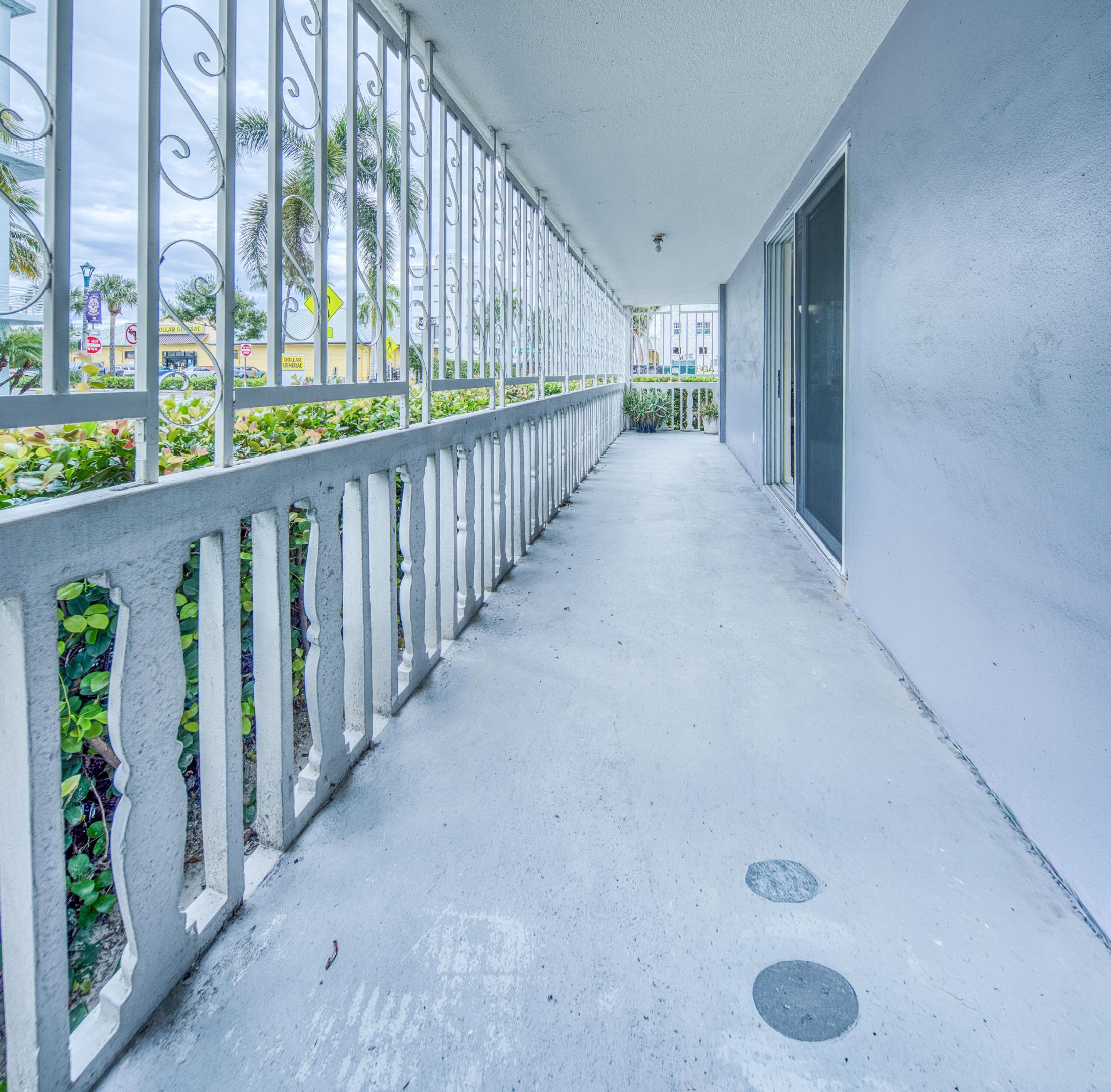 GOLD COAST TOWERS CONDO - Residential