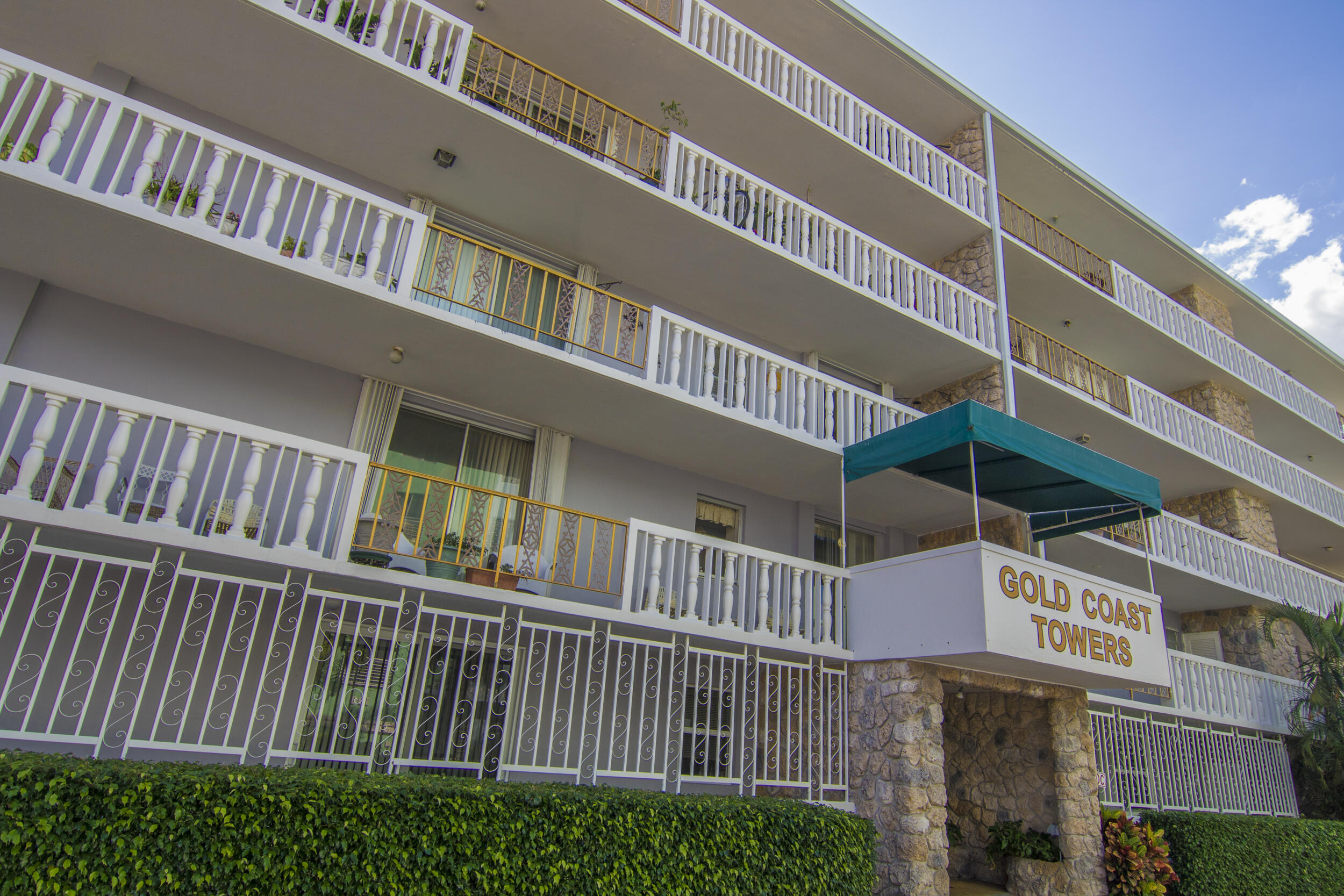 GOLD COAST TOWERS CONDO - Residential