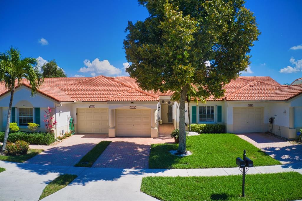 Photo of 15334 Floral Club Road, Delray Beach, FL 33484 (MLS # R10874093)