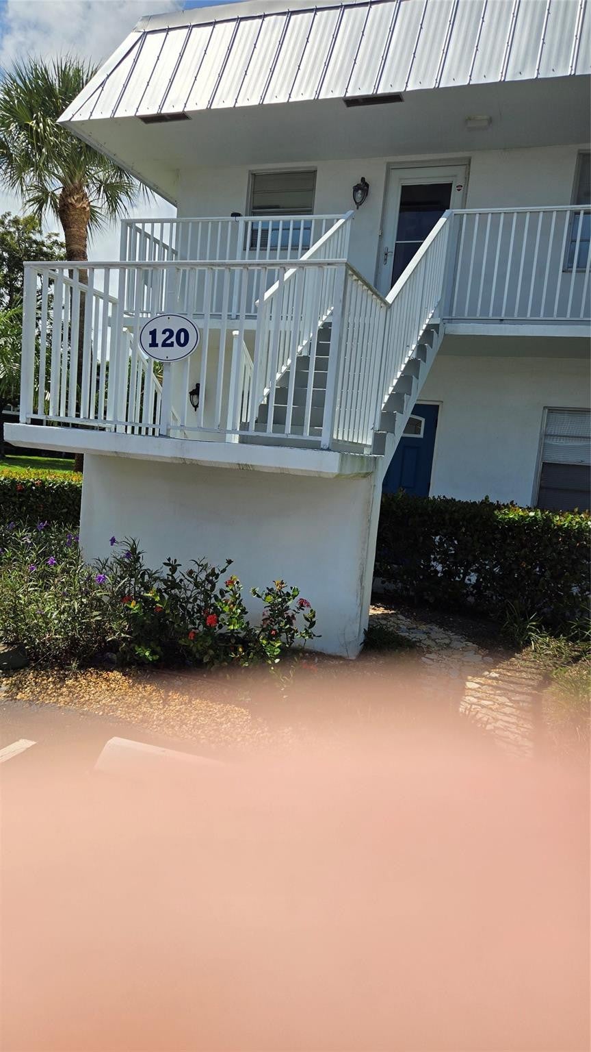 Photo of 2929 SE Ocean Boulevard #120-10, Stuart, FL 34996 (MLS # F10486434)