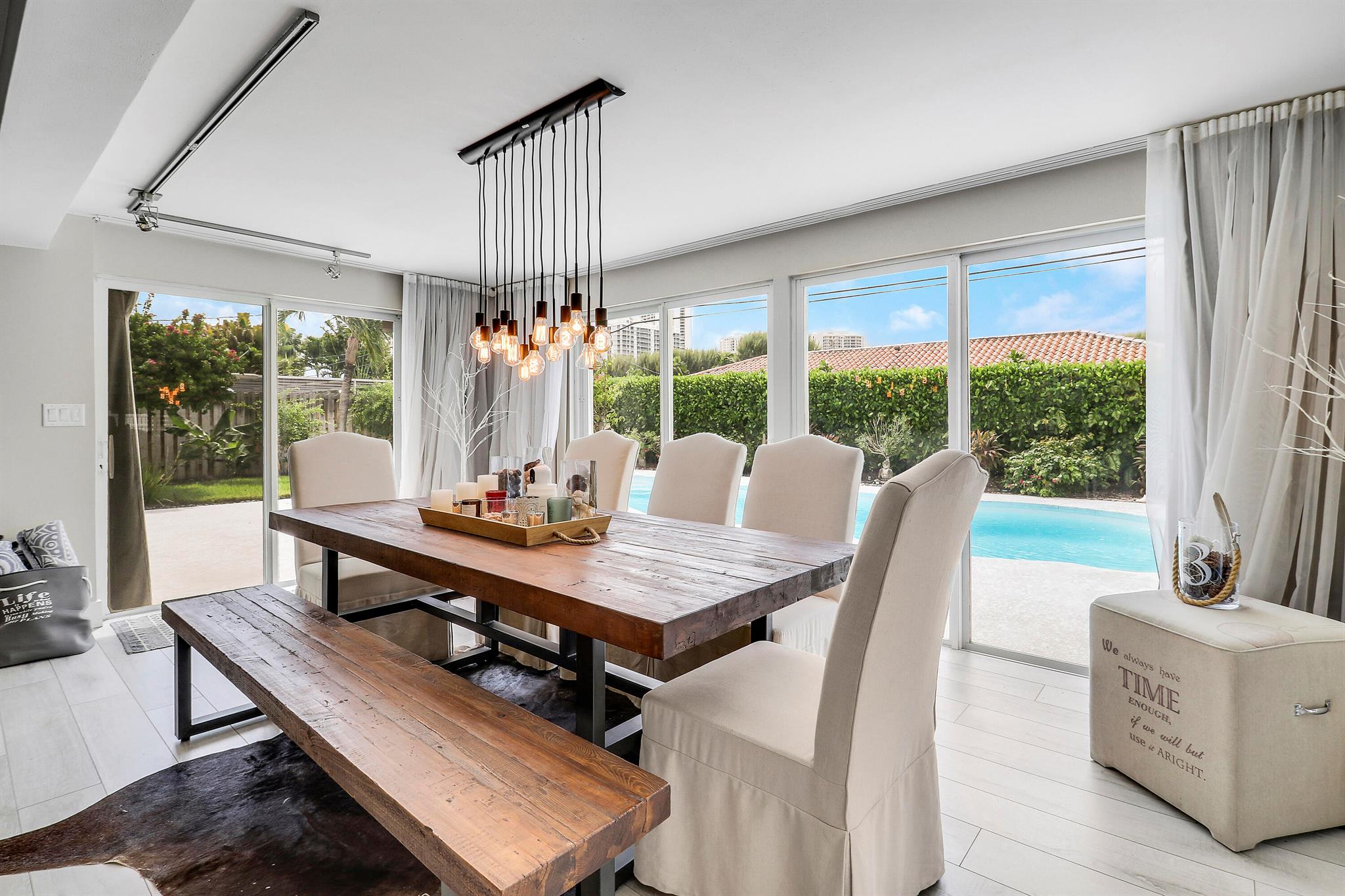 YACHT HARBOR MANOR - Residential