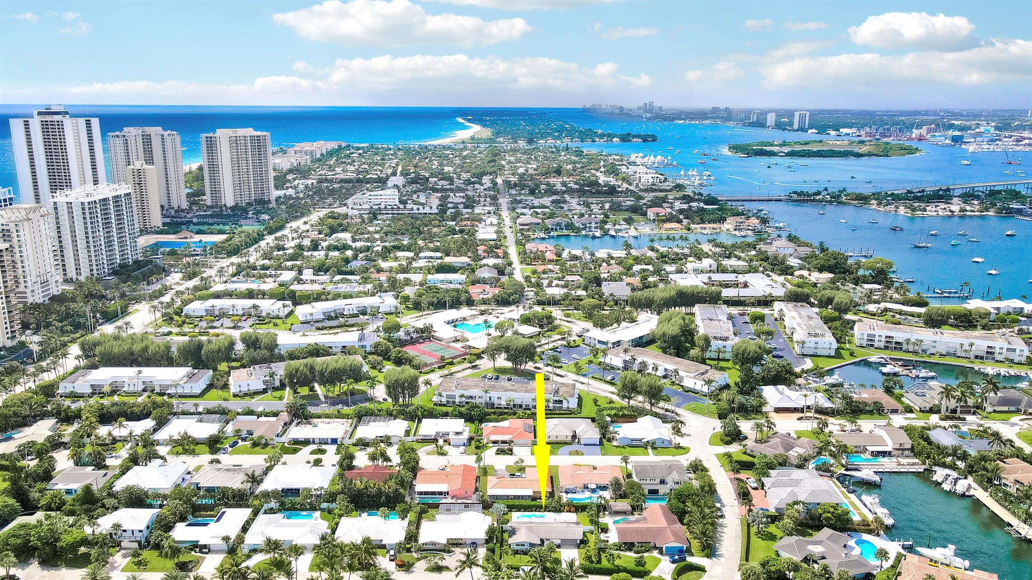 YACHT HARBOR MANOR - Residential