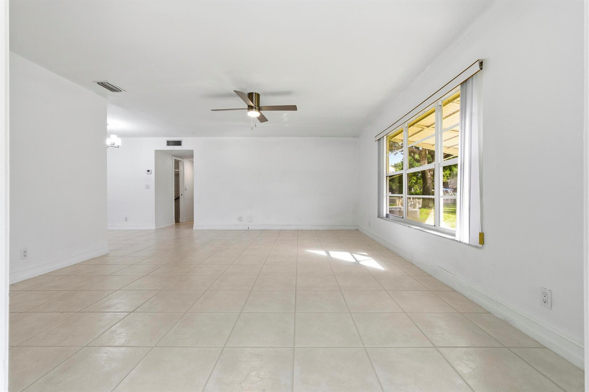 View photos, virtual tours, details... 1167 S Drive Circle D