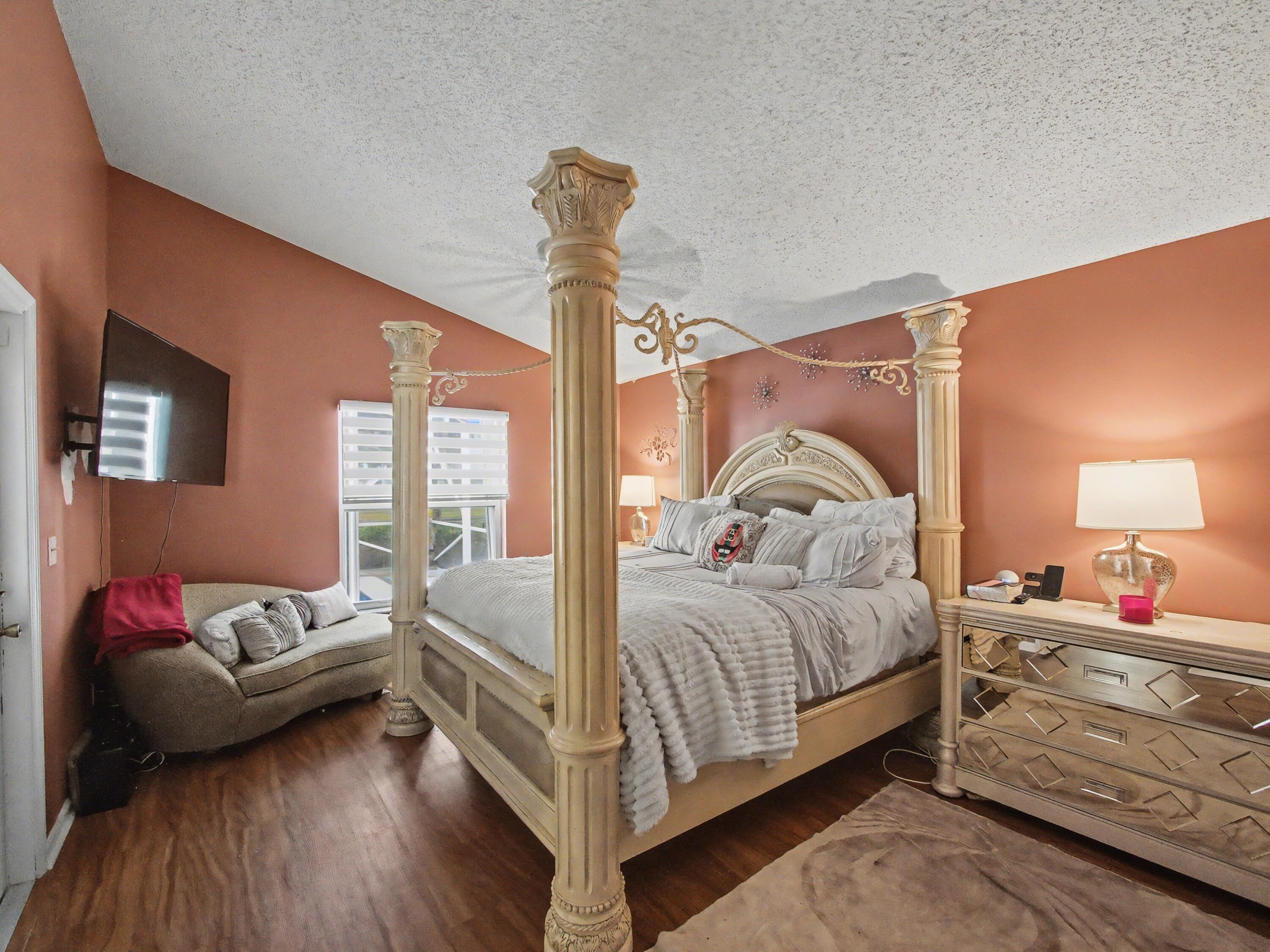 Wellington Edge Par 76 PH - Residential