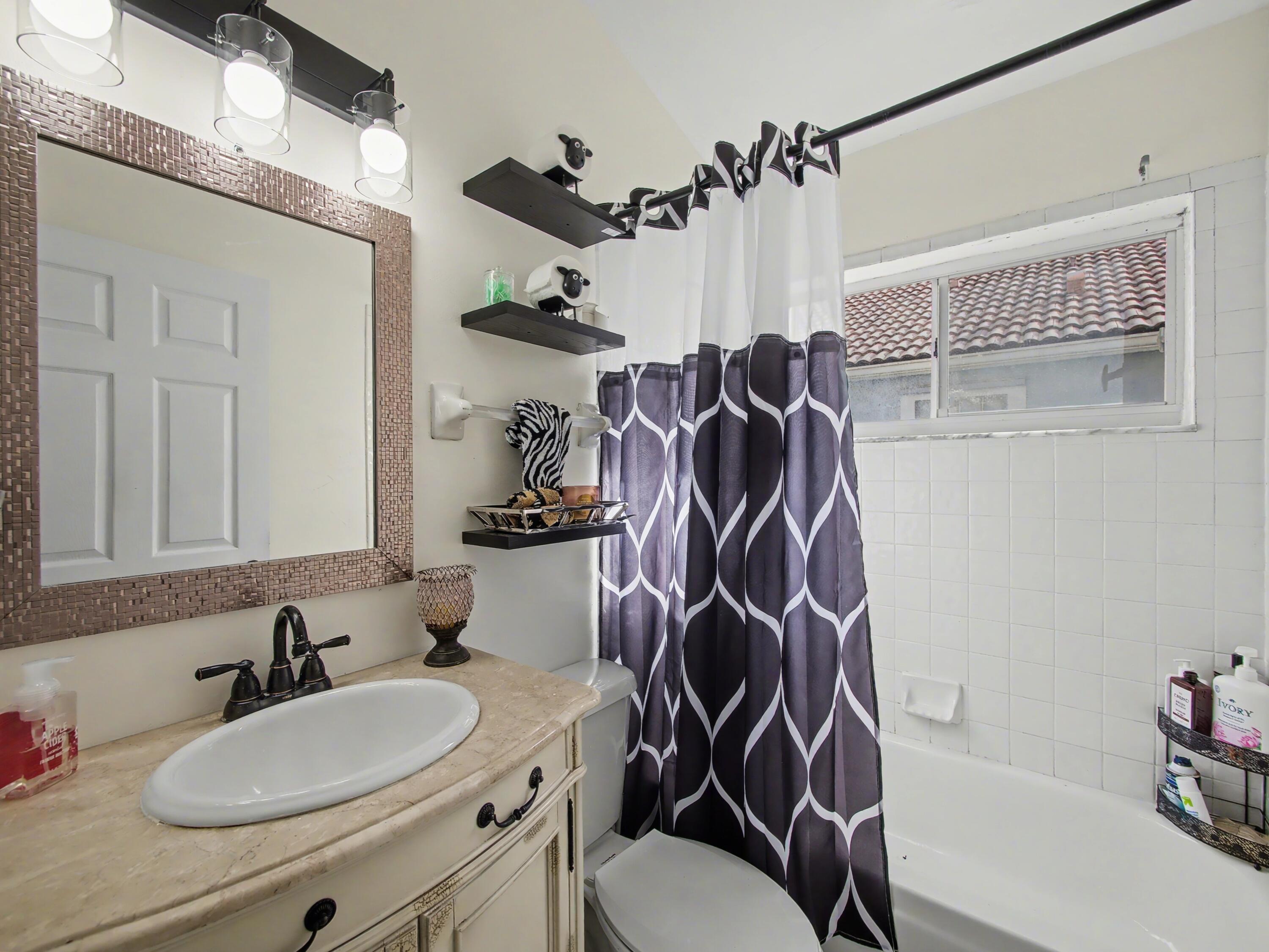 Wellington Edge Par 76 PH - Residential