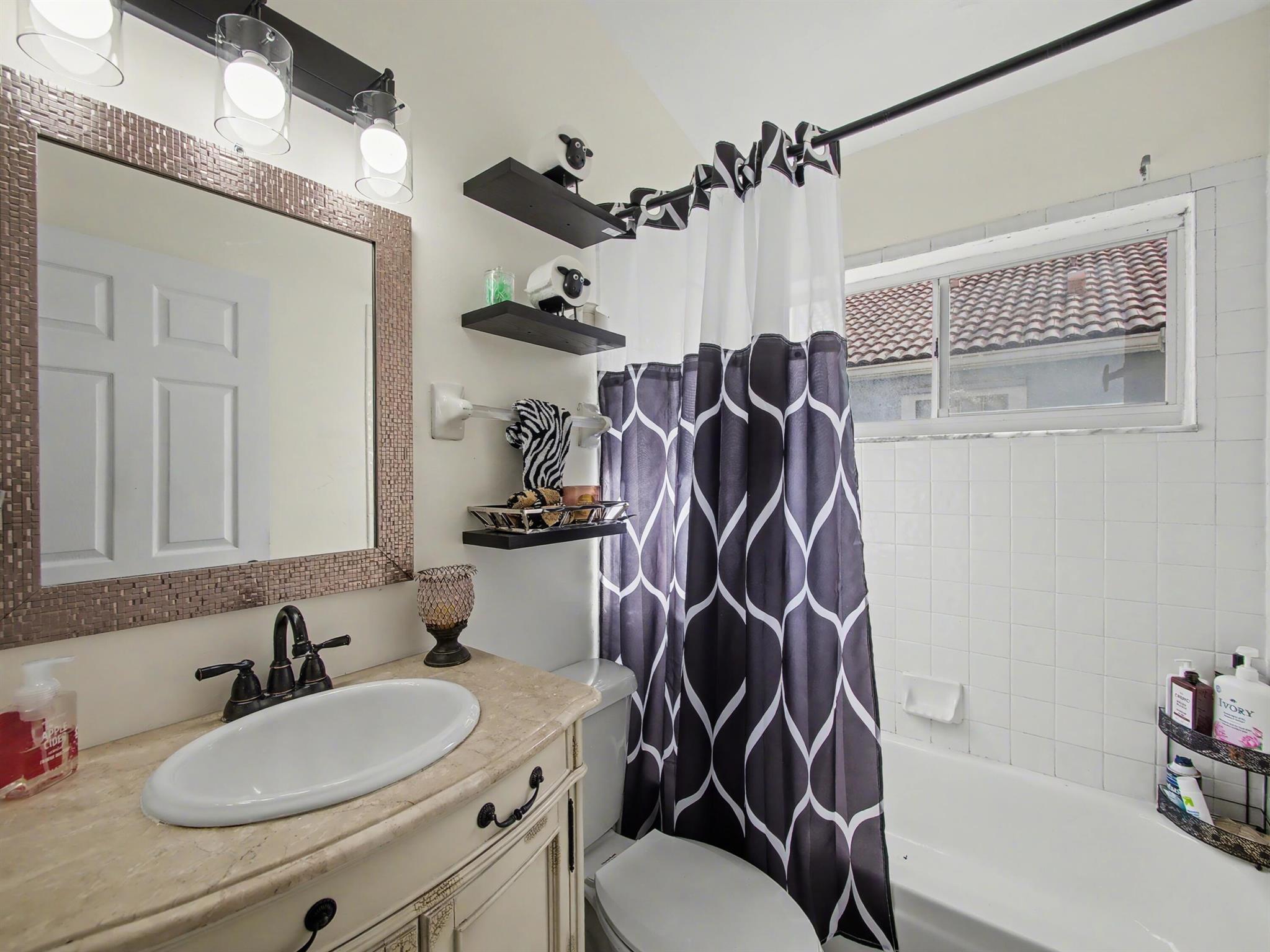 Wellington Edge Par 76 PH - Residential