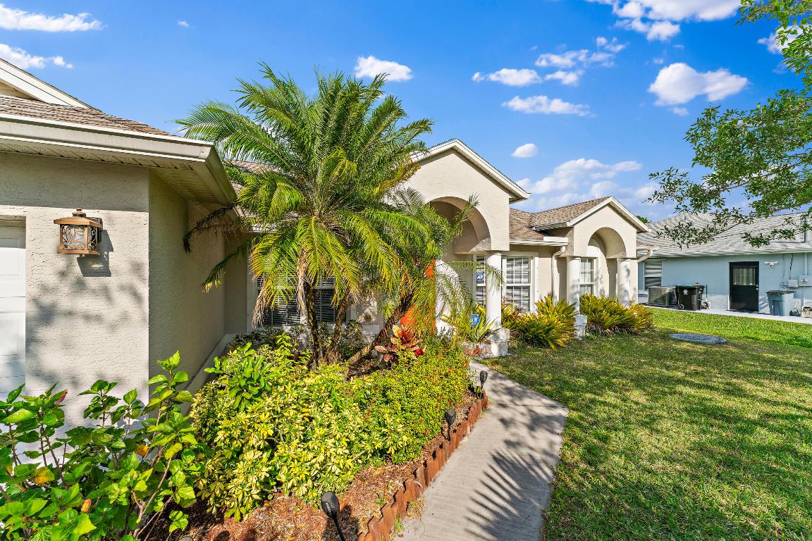 Port St Lucie Section 13 - Residential