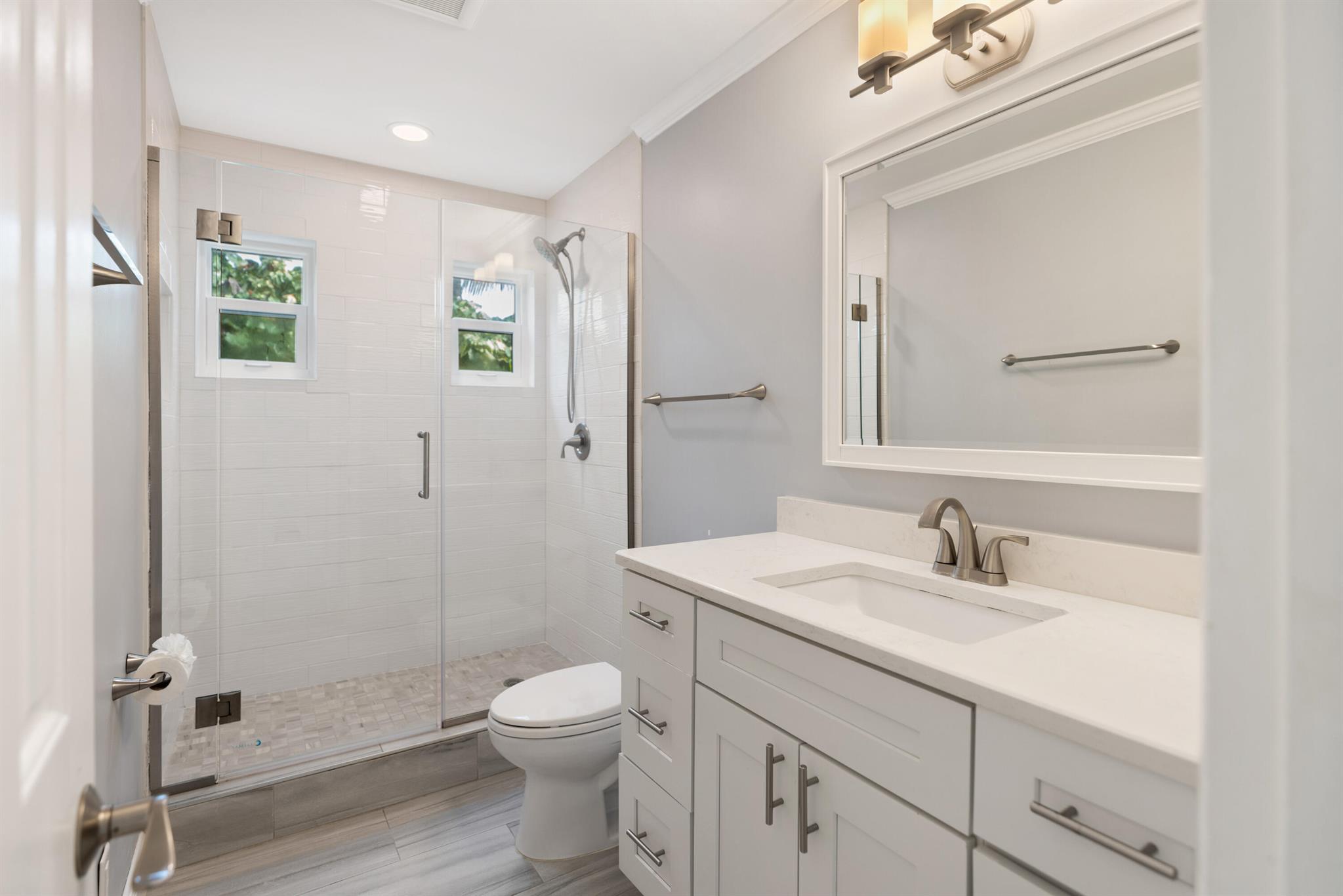 SUNSET DRIVE - Residential