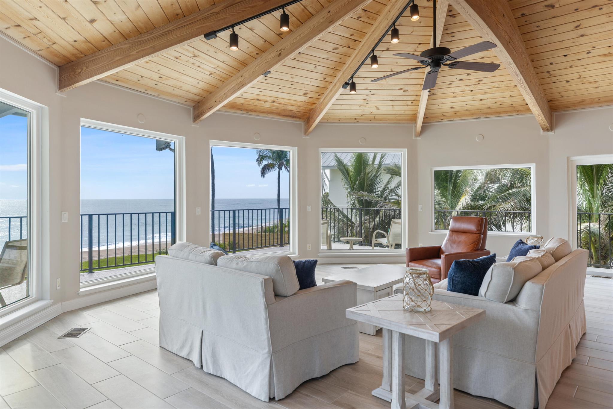 SUNSET DRIVE - Residential