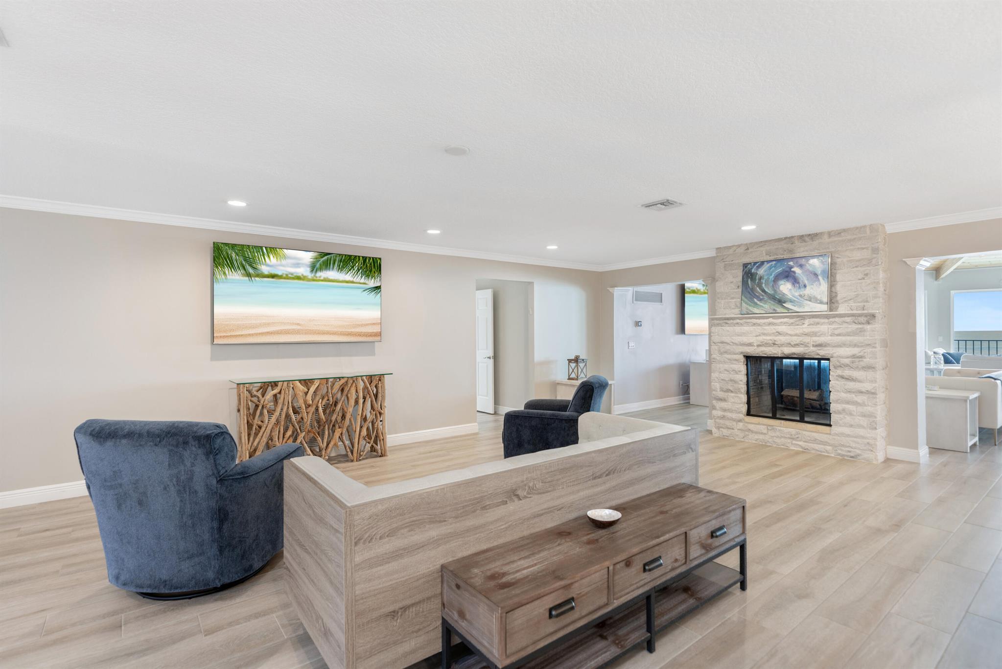 SUNSET DRIVE - Residential