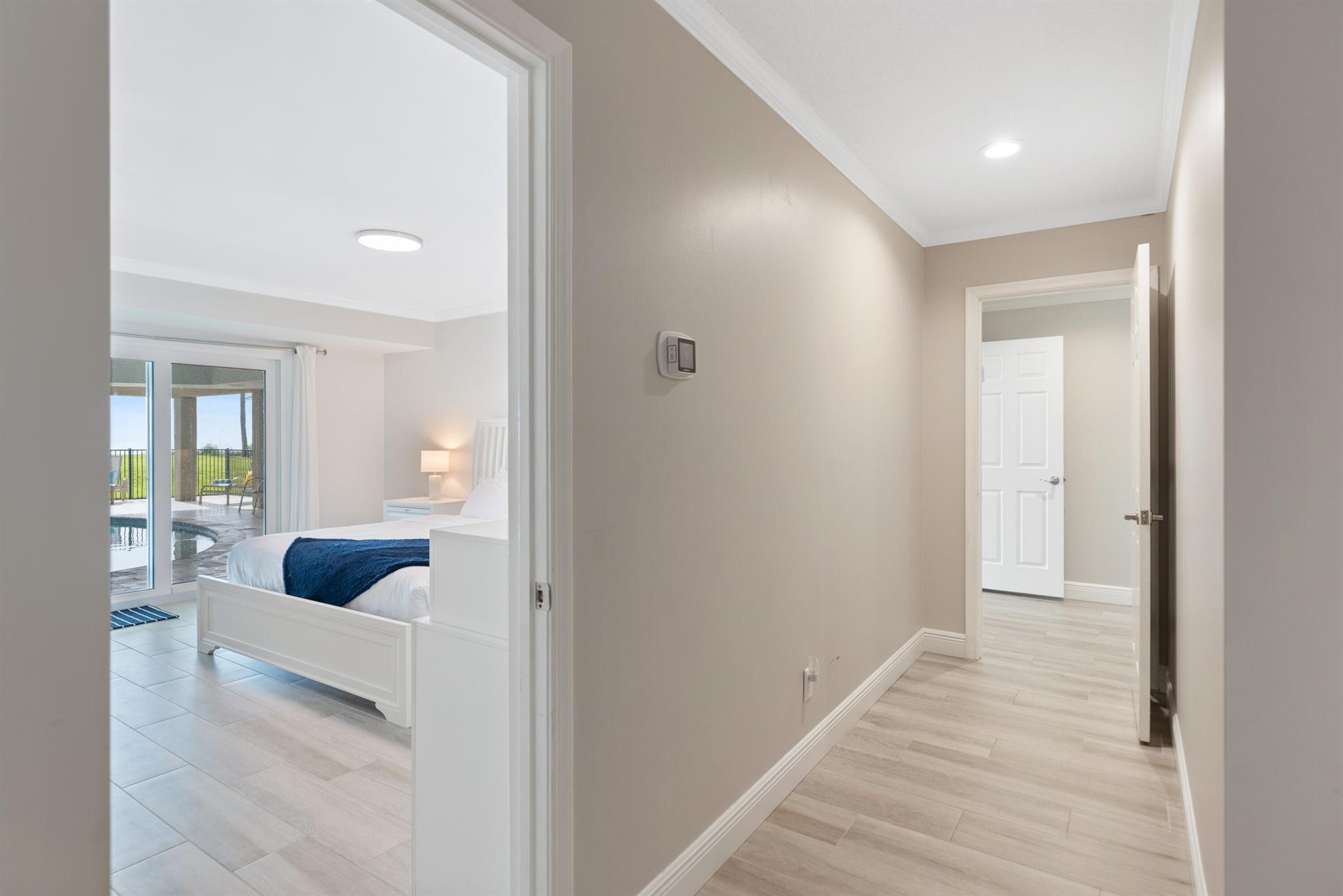 SUNSET DRIVE - Residential