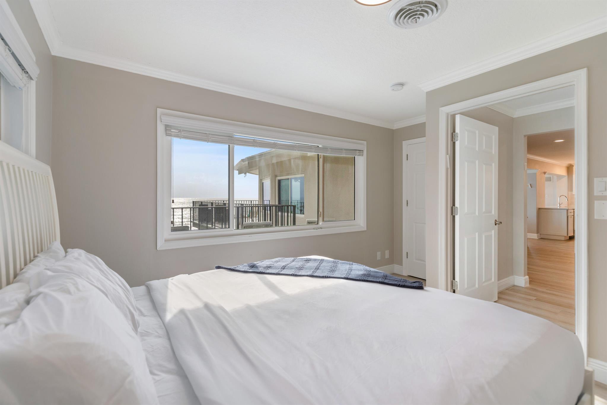 SUNSET DRIVE - Residential