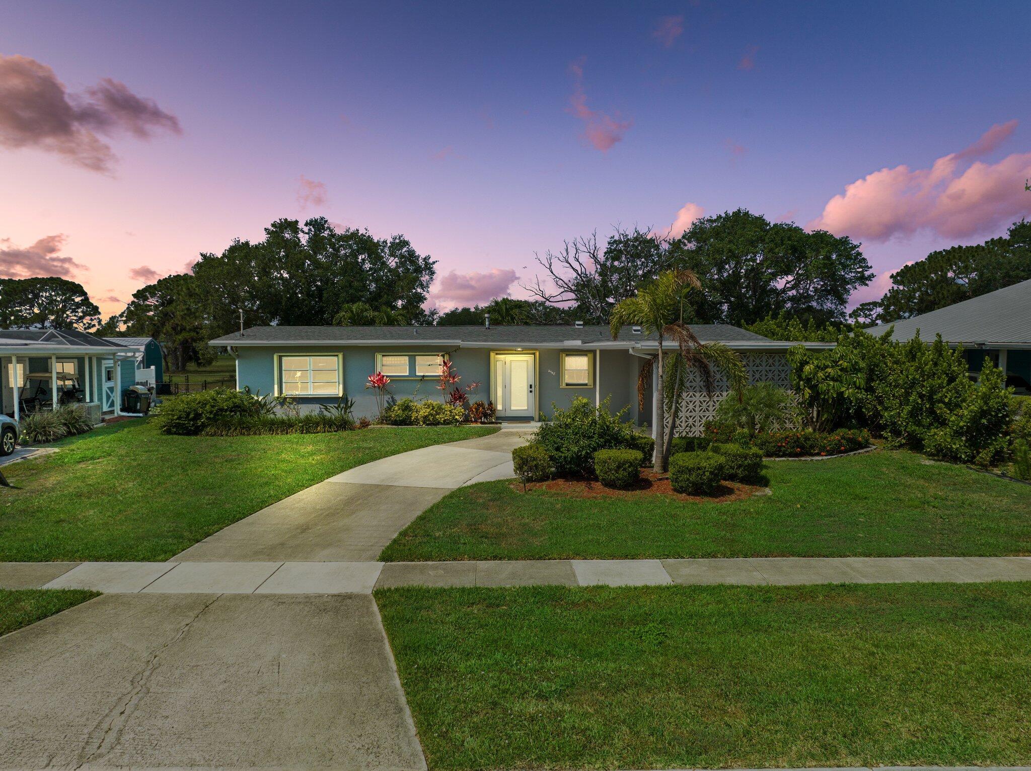 2948 SE Treasure Island Rd Port - 728961184 