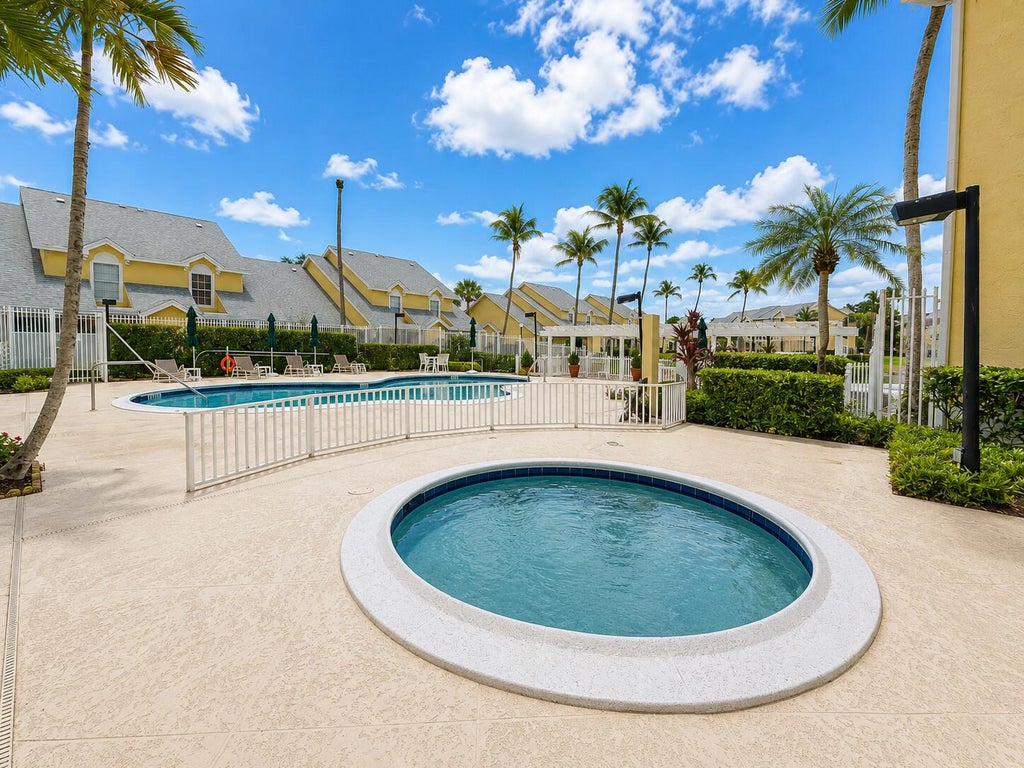 Photo of 6347 LA COSTA Drive #G, Boca Raton, FL 33433 (MLS # B26071867)