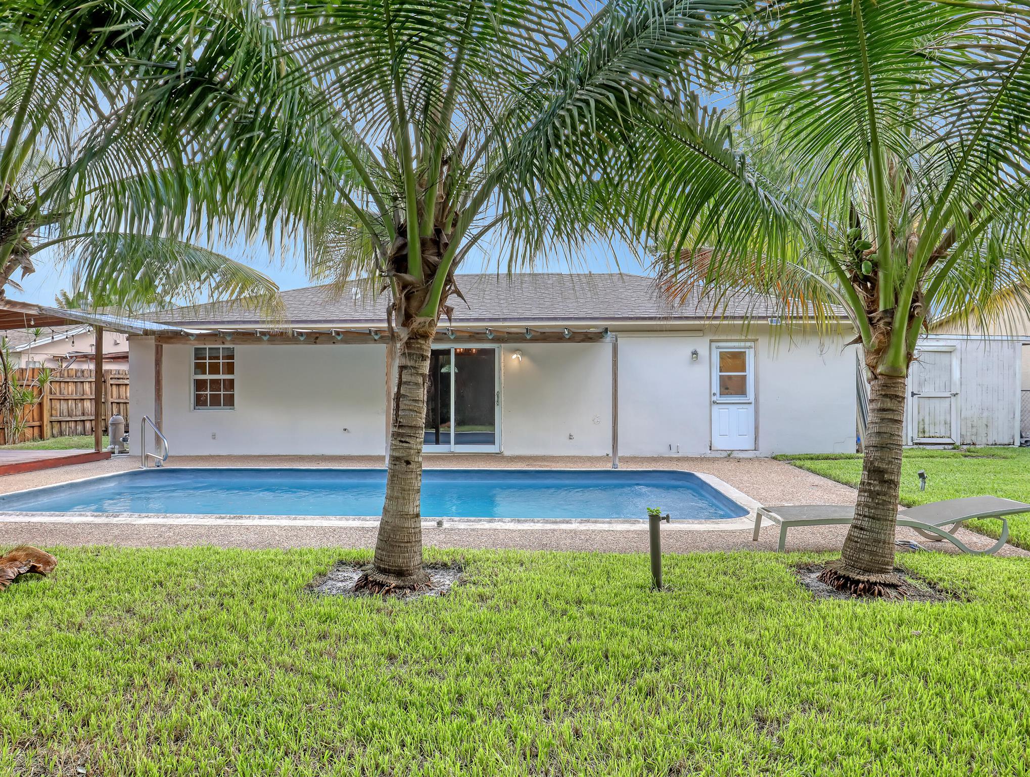 AMERICAN HOMES AT BOCA RA - Residential Lease