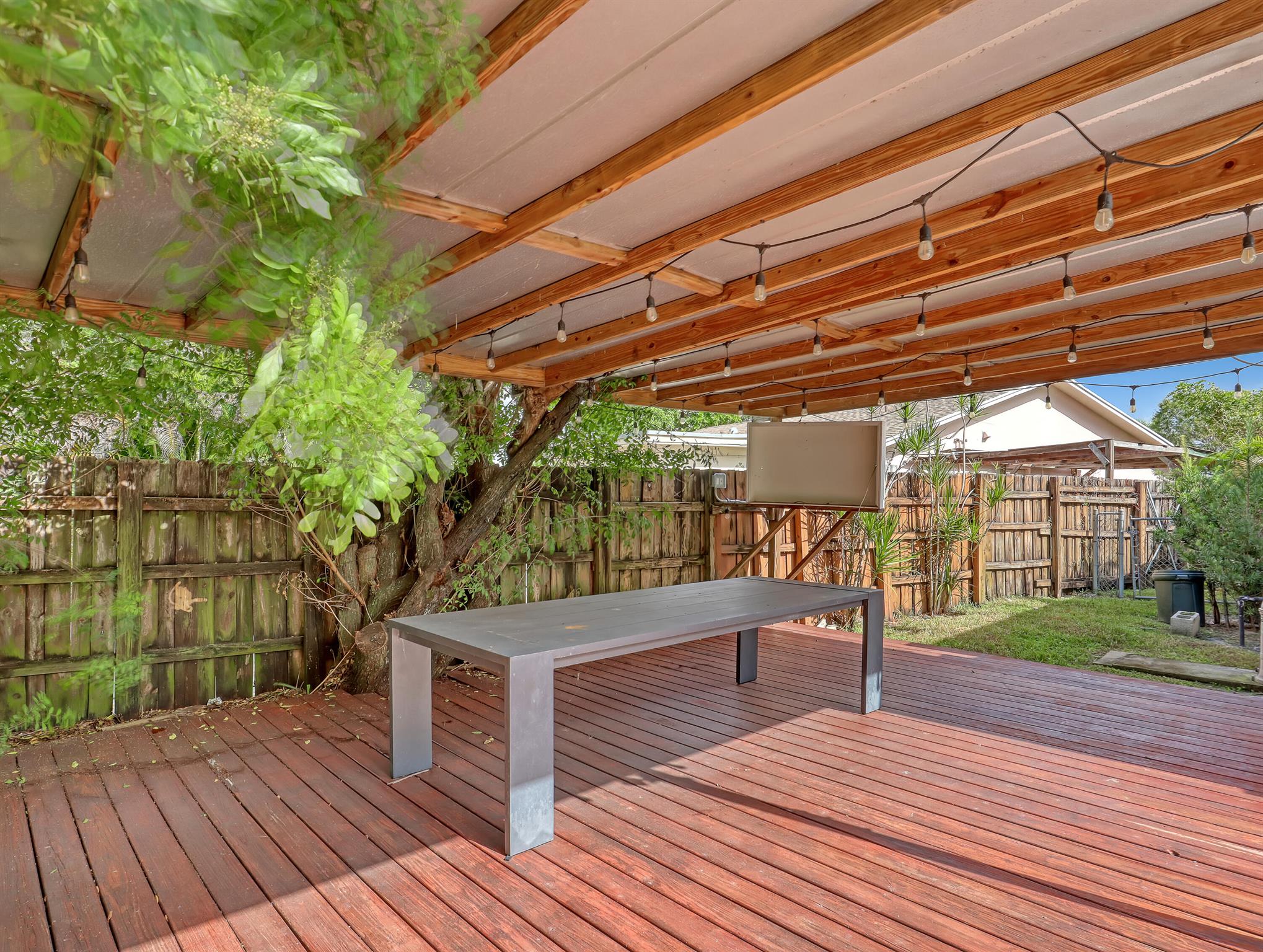 AMERICAN HOMES AT BOCA RA - Residential Lease