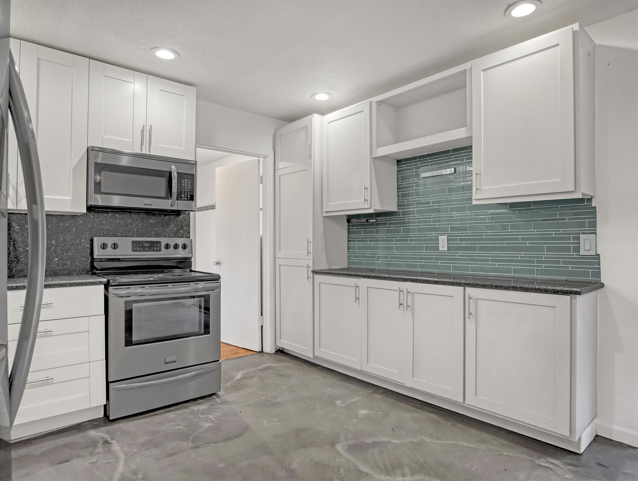 AMERICAN HOMES AT BOCA RA - Residential Lease