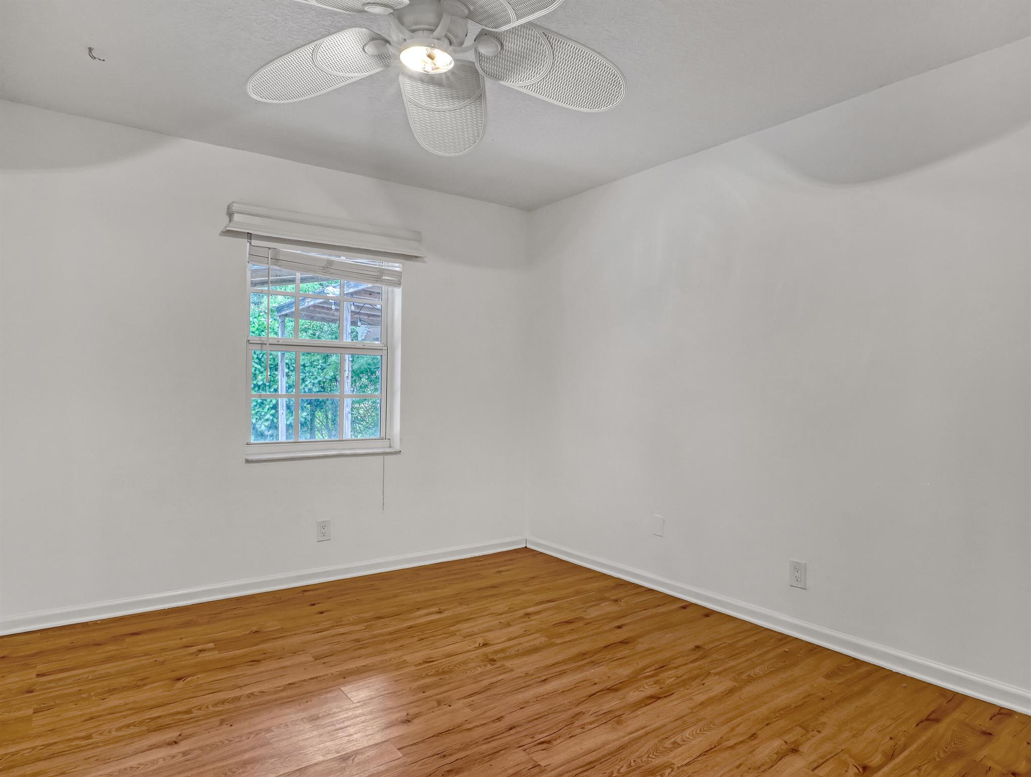 AMERICAN HOMES AT BOCA RA - Residential Lease