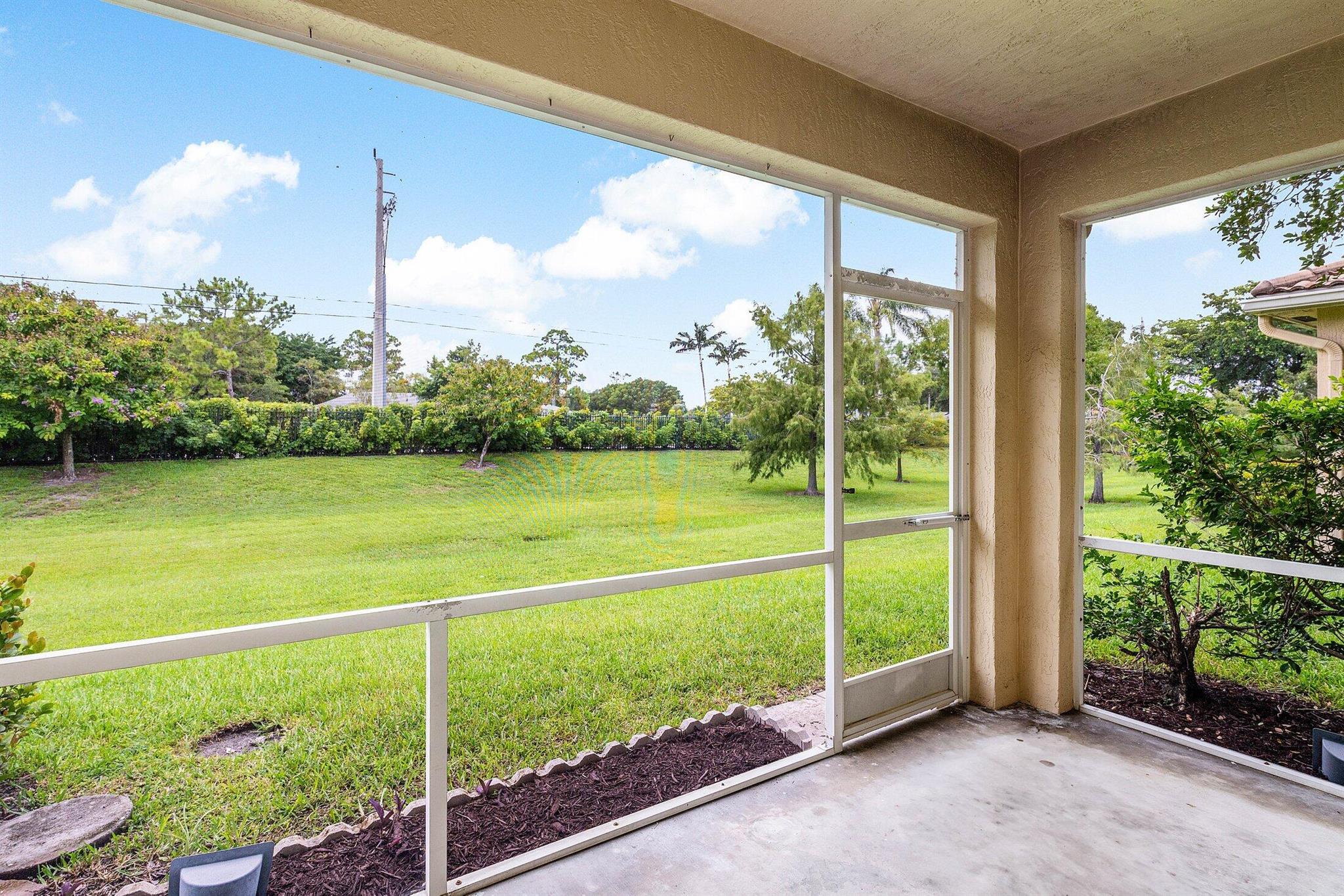 1559 Westchester Avenue, Wellington, FL, 33414/$448,888 3 1559 Westchester Avenue
