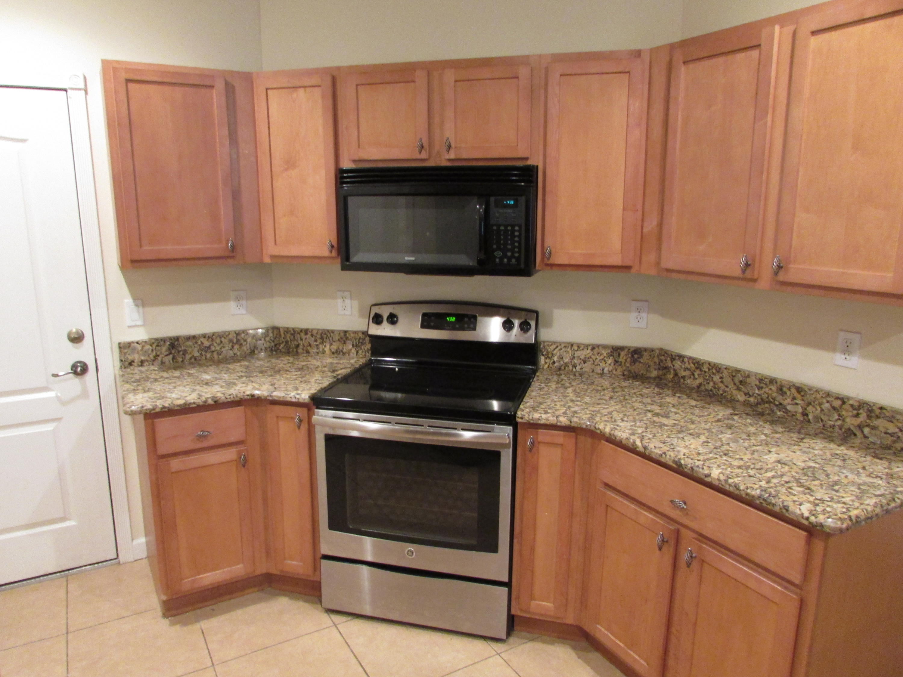 RIVER OAKS - Residential