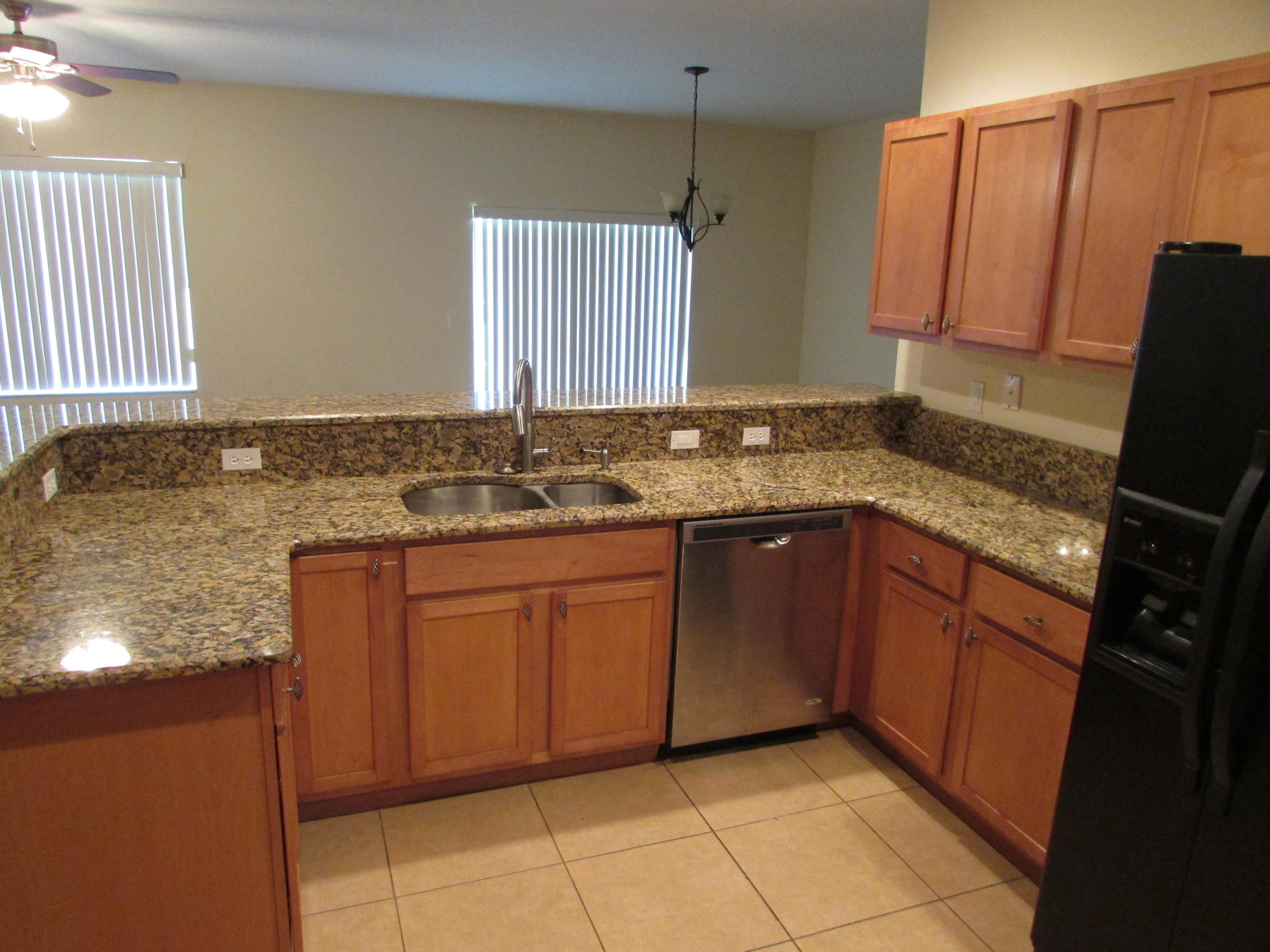 RIVER OAKS - Residential