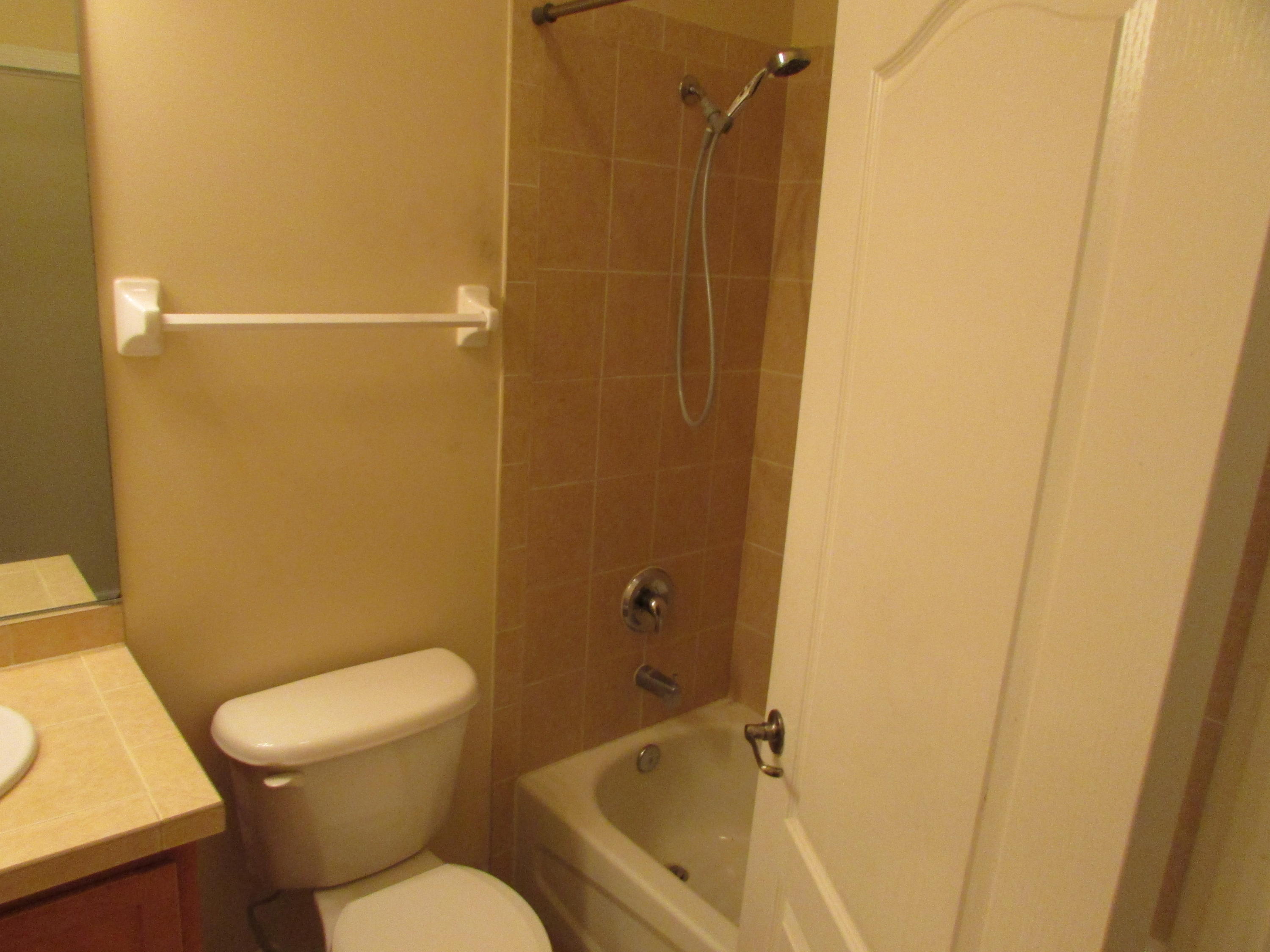 RIVER OAKS - Residential