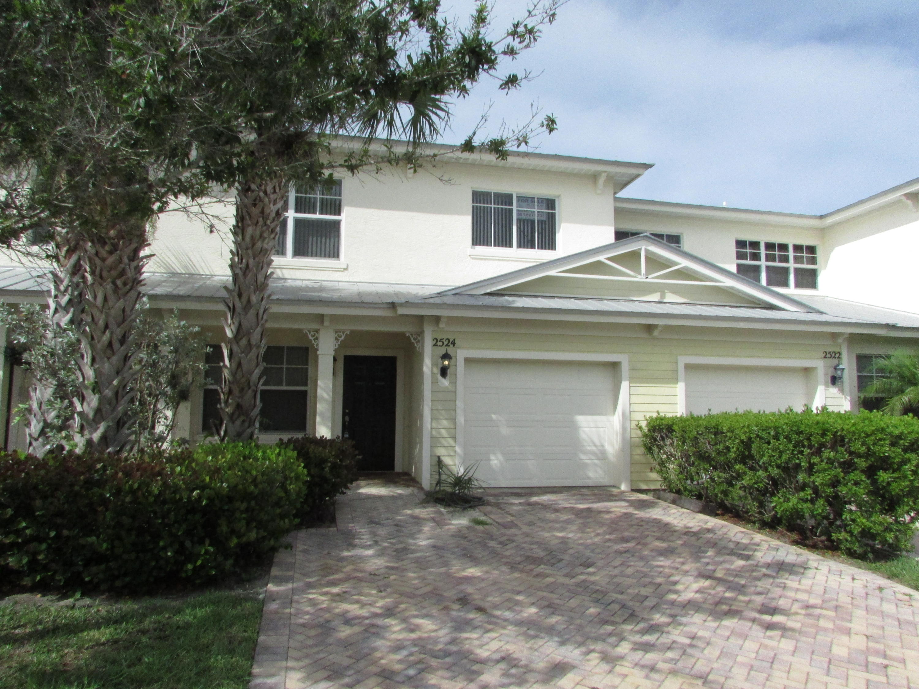 RIVER OAKS - Residential