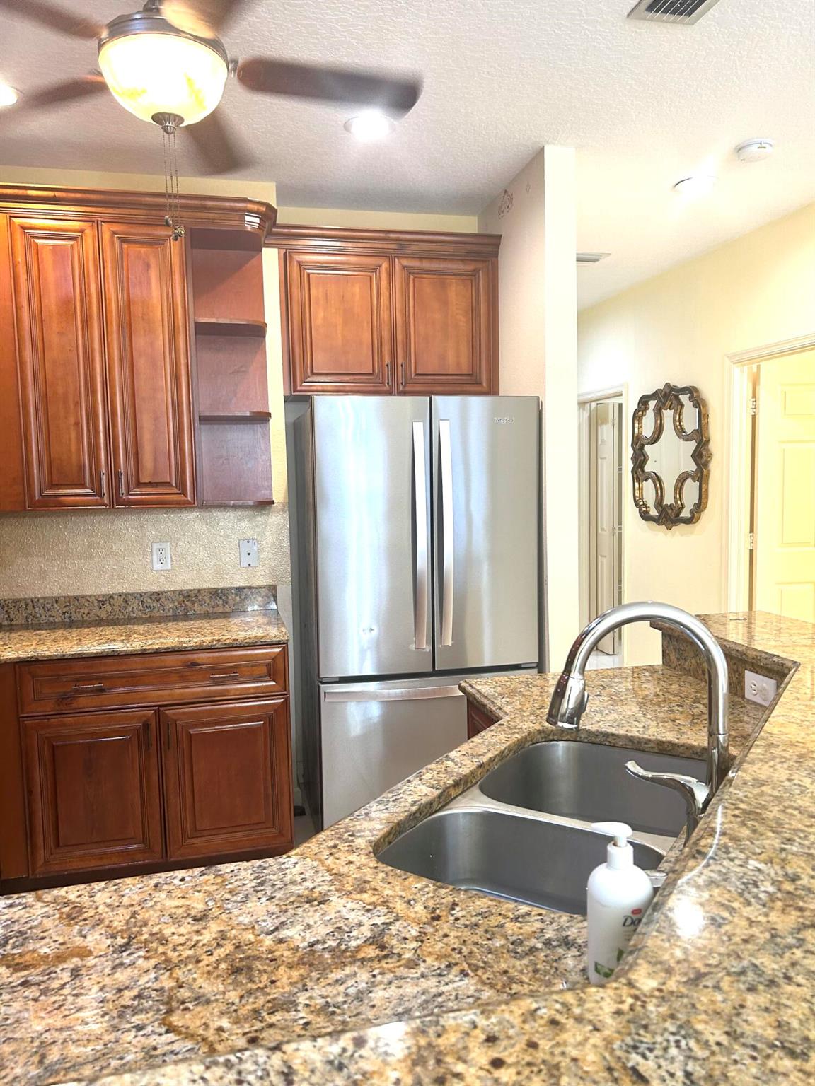 PRAIRIE KEY - Residential Lease