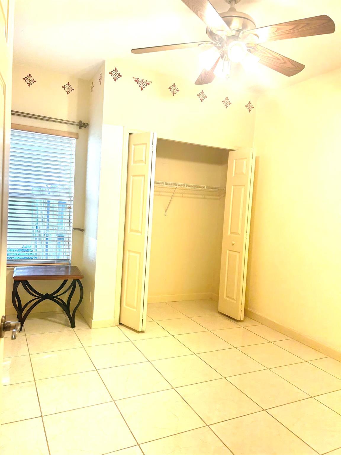 PRAIRIE KEY - Residential Lease