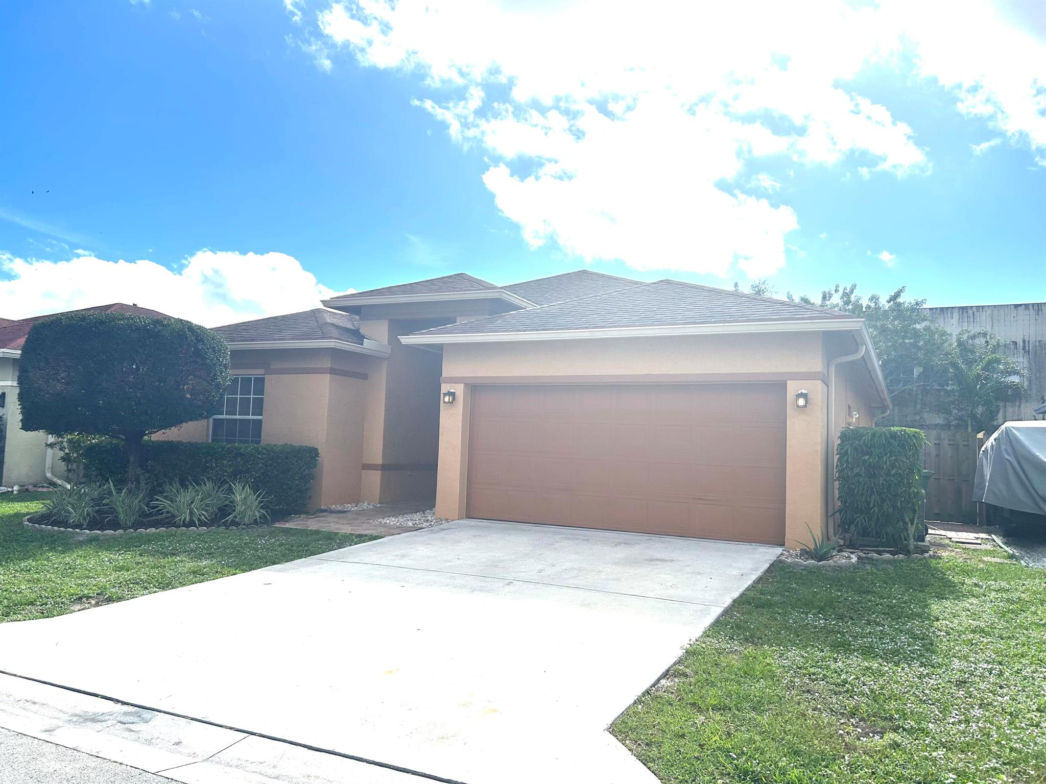 PRAIRIE KEY - Residential Lease