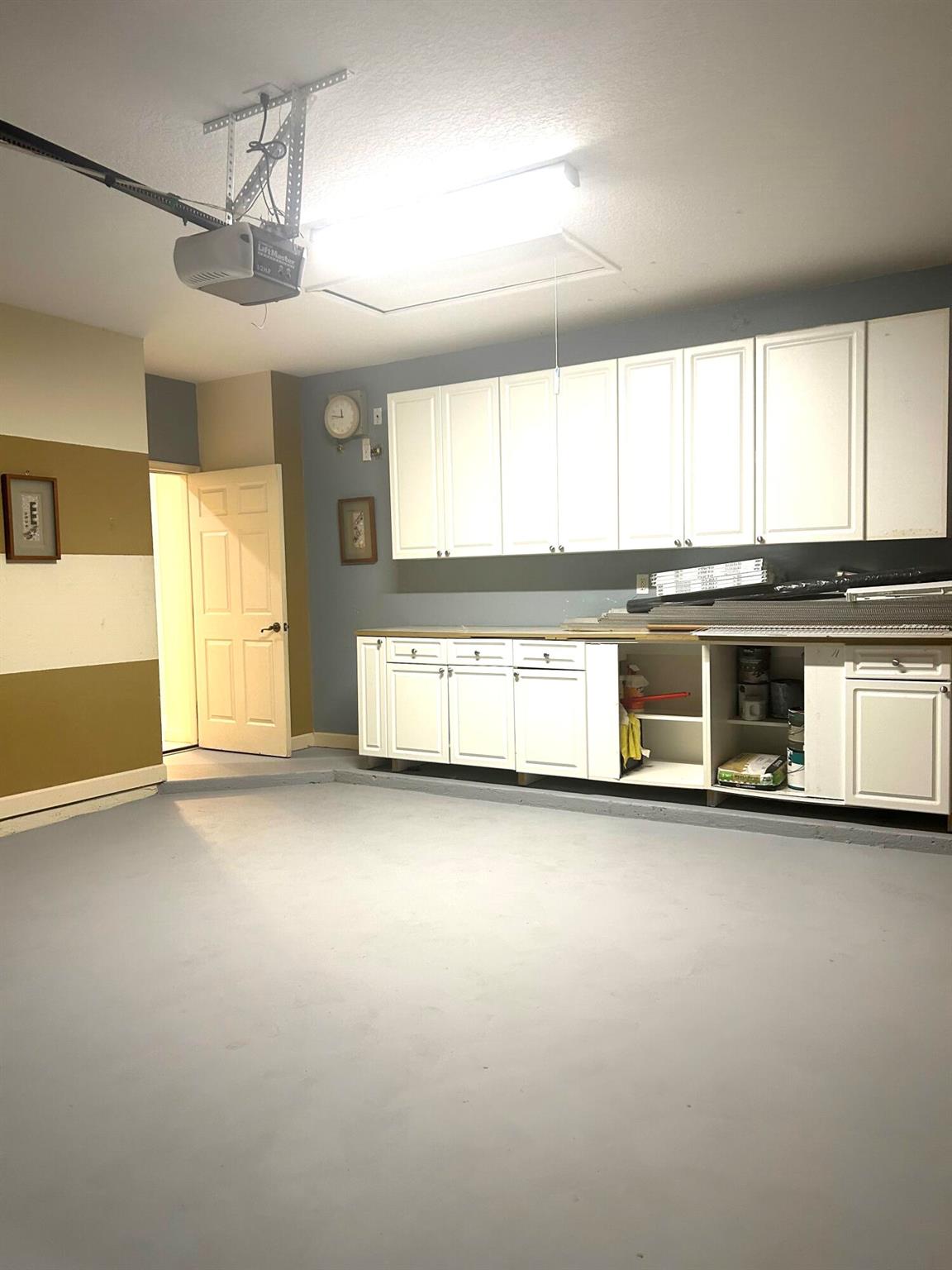 PRAIRIE KEY - Residential Lease