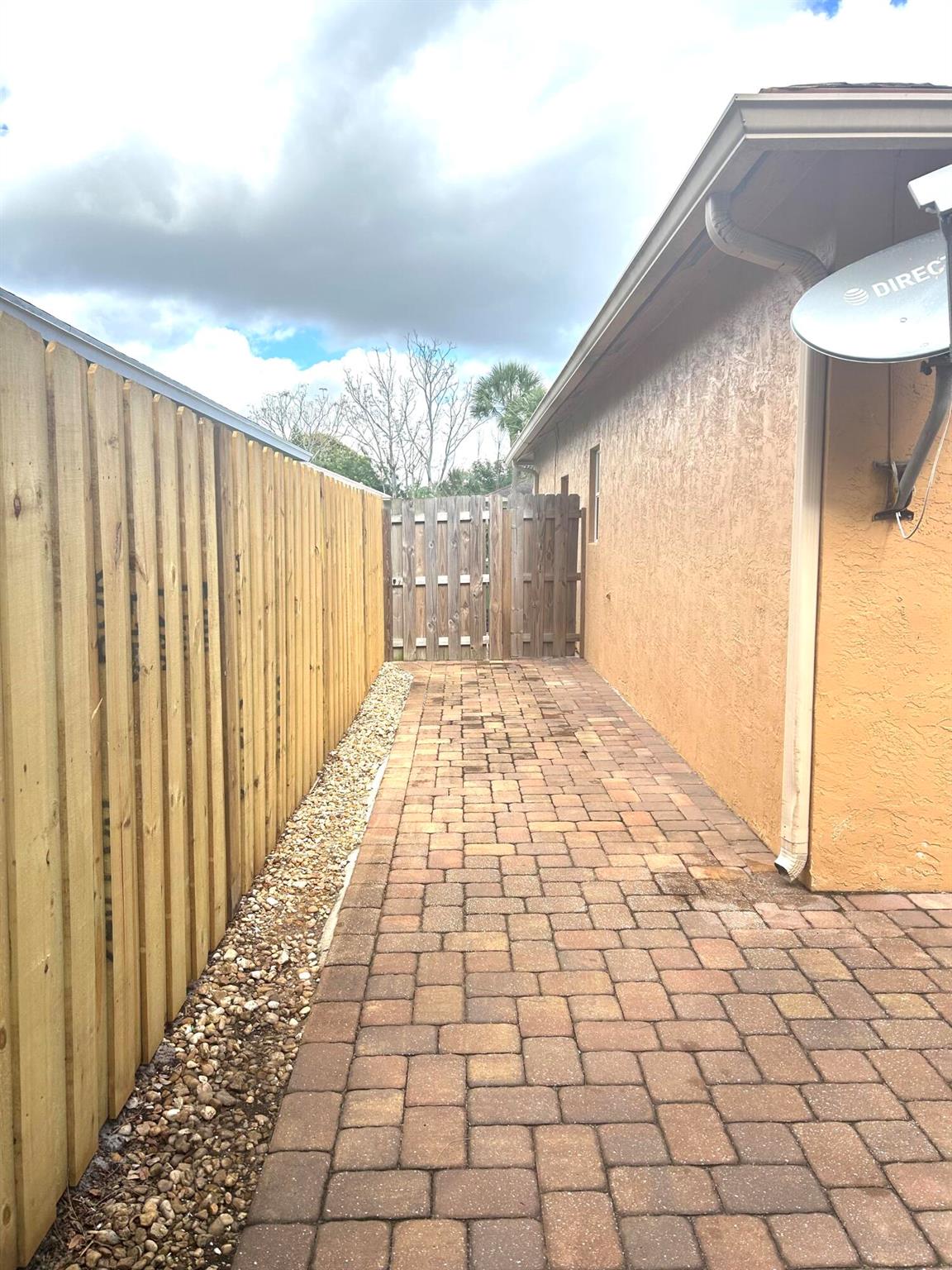 PRAIRIE KEY - Residential Lease