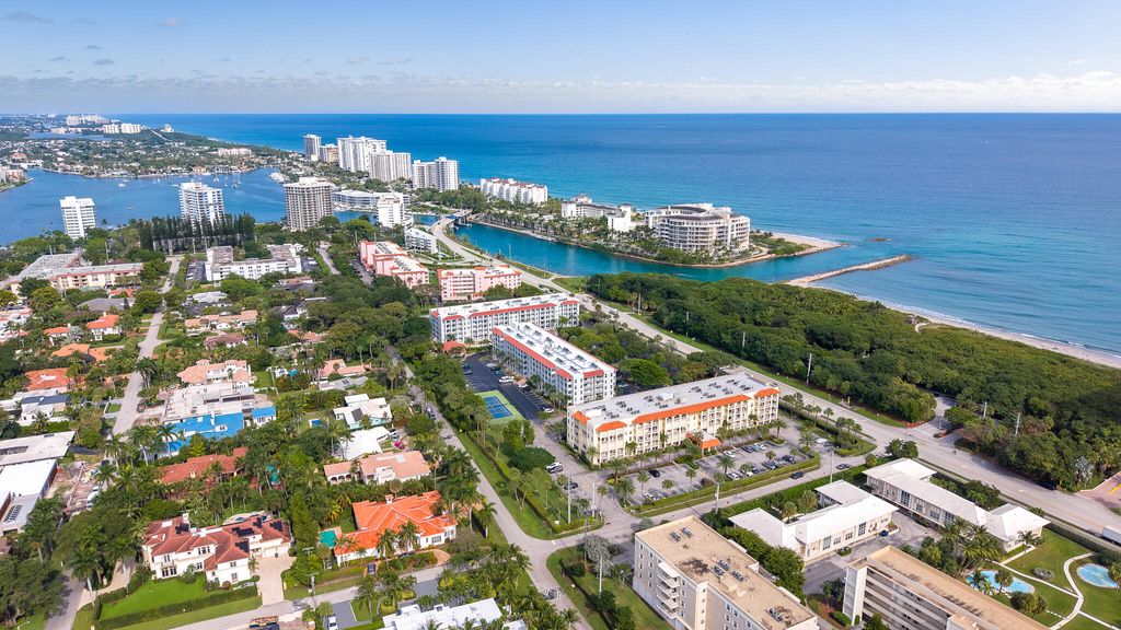 Photo of 950 Ponce De Leon Rd #3120, Boca Raton, FL 33432 (MLS # B26022850)